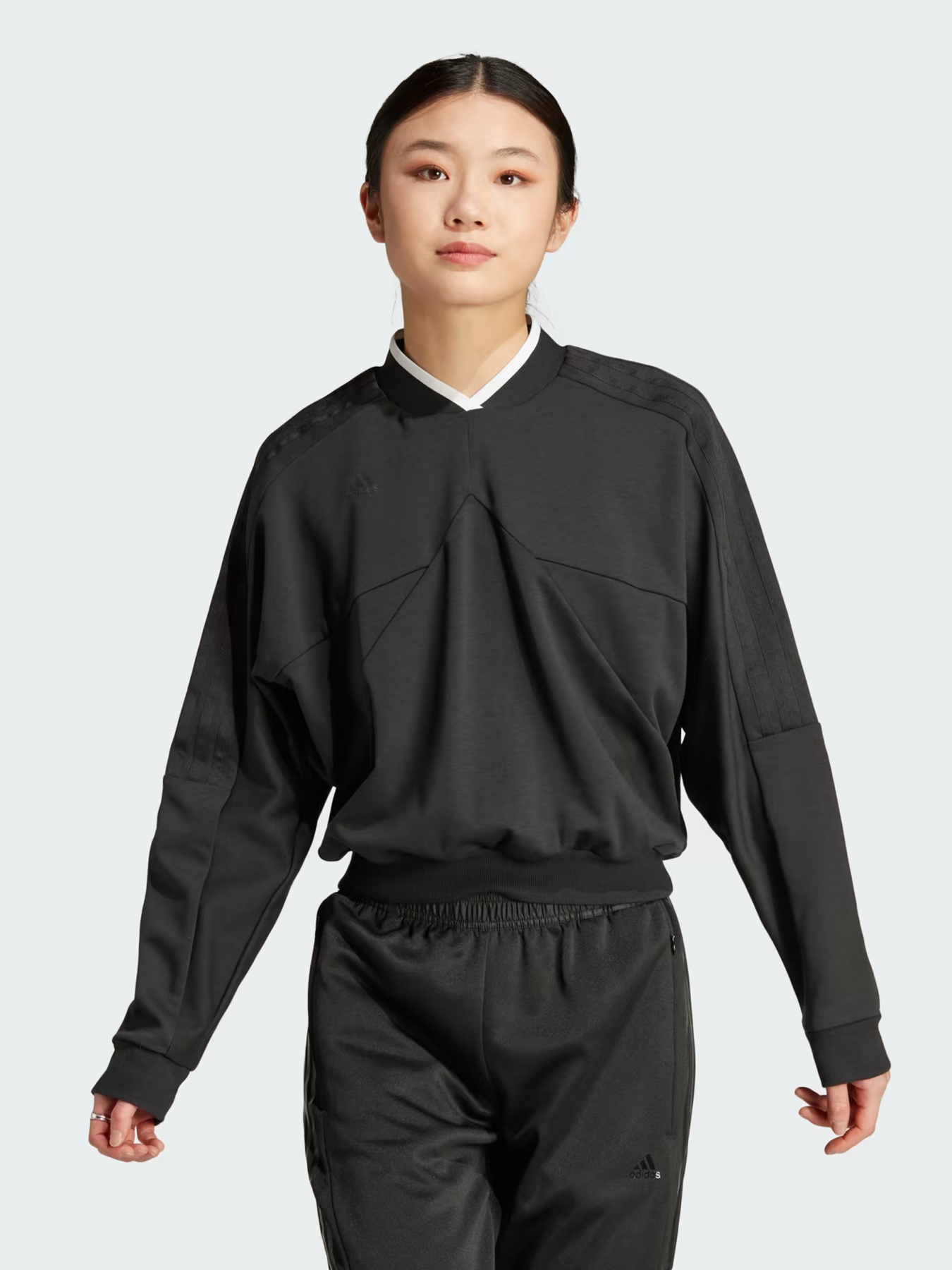 Світшот Adidas Tiro модель IA3039 Фото