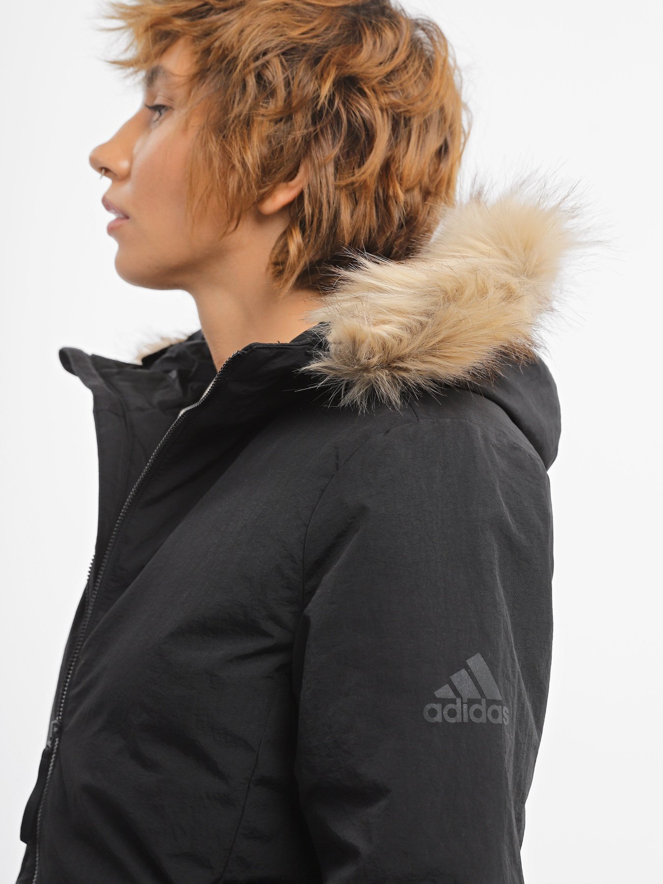 Парка Adidas Hooded Fur модель IJ8260 Фото