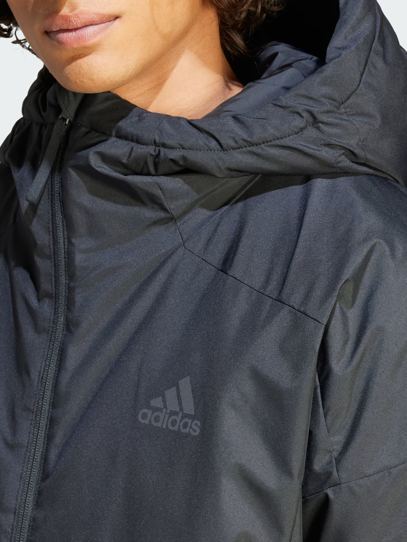 Зимняя куртка Adidas Traveer Insulated модель IK3136 Фото