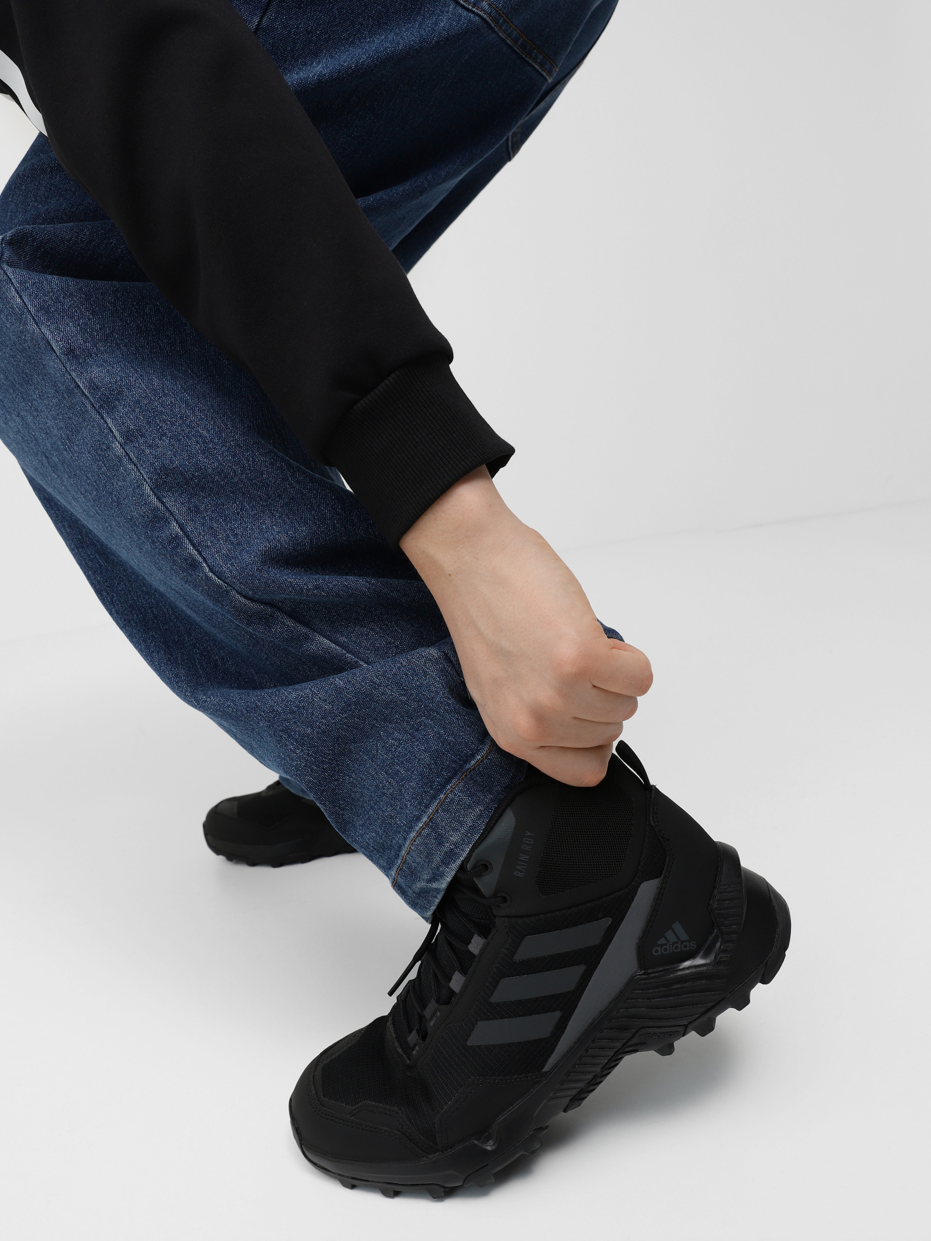 Ботинки и сапоги Adidas Eastrail 2.0 Mid RAIN.RDY Hiking модель GY4174 Ботинки и сапоги Adidas Eastrail 2.0 Mid RAIN.RDY Hiking модель GY4174 Фото