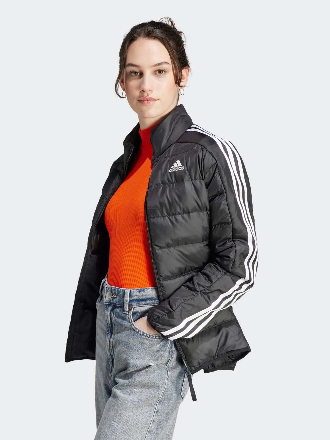 Демісезонна куртка Adidas Essentials 3-Stripes Light Down модель HZ5726 Фото