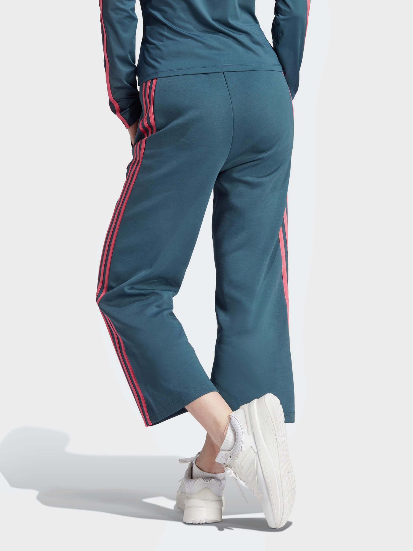 Спортивні штани Adidas Future Icons 3-Stripes модель IM2451 Фото