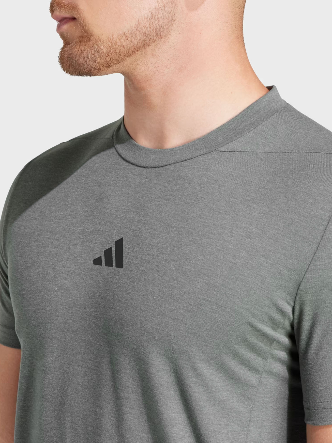 Спортивная футболка Adidas DESIGNED FOR TRAINING WORKOUT модель IS3814 Фото