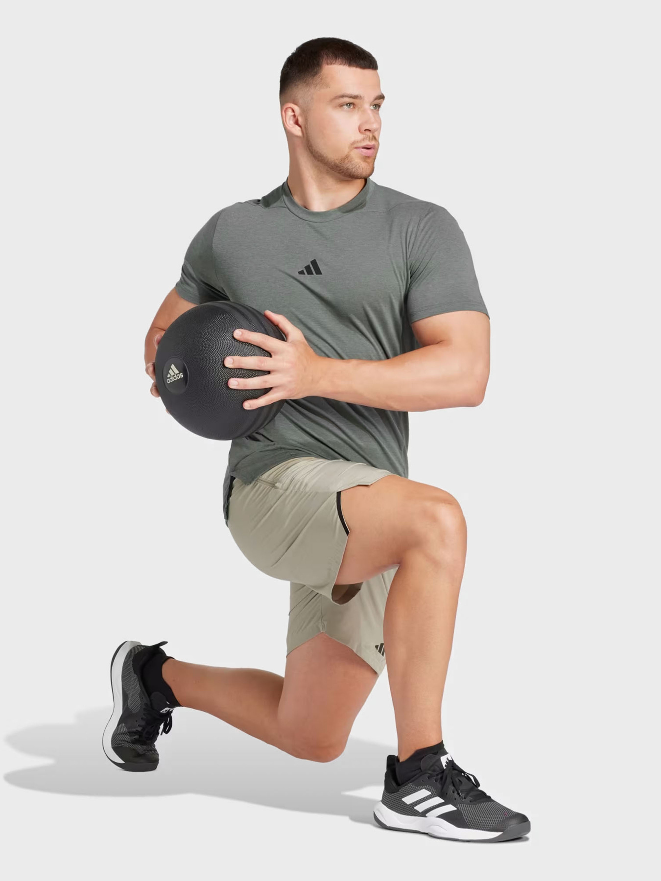 Спортивная футболка Adidas DESIGNED FOR TRAINING WORKOUT модель IS3814 Фото