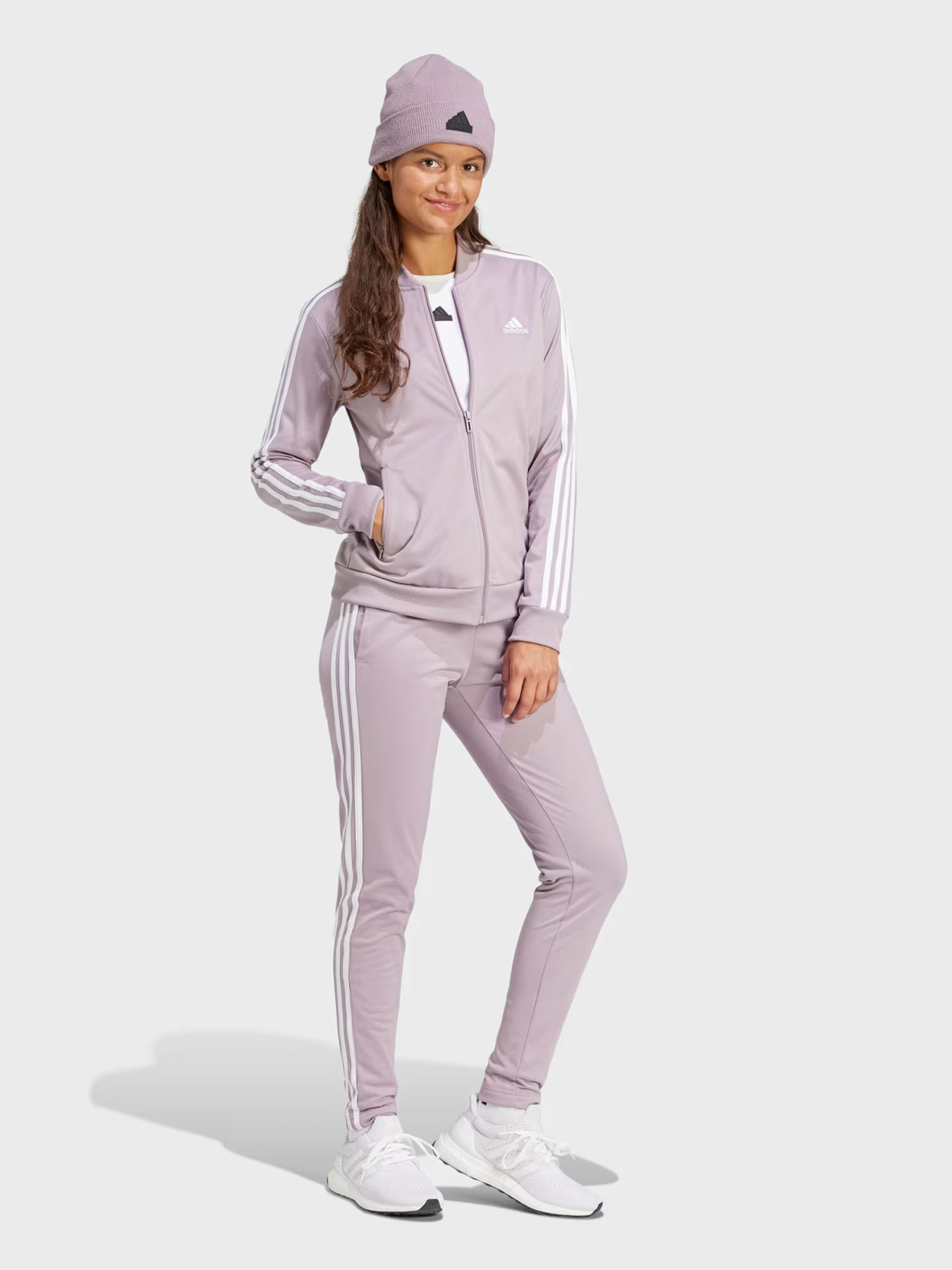 Спортивний костюм Adidas Essentials 3-Stripes модель IS0852 Фото