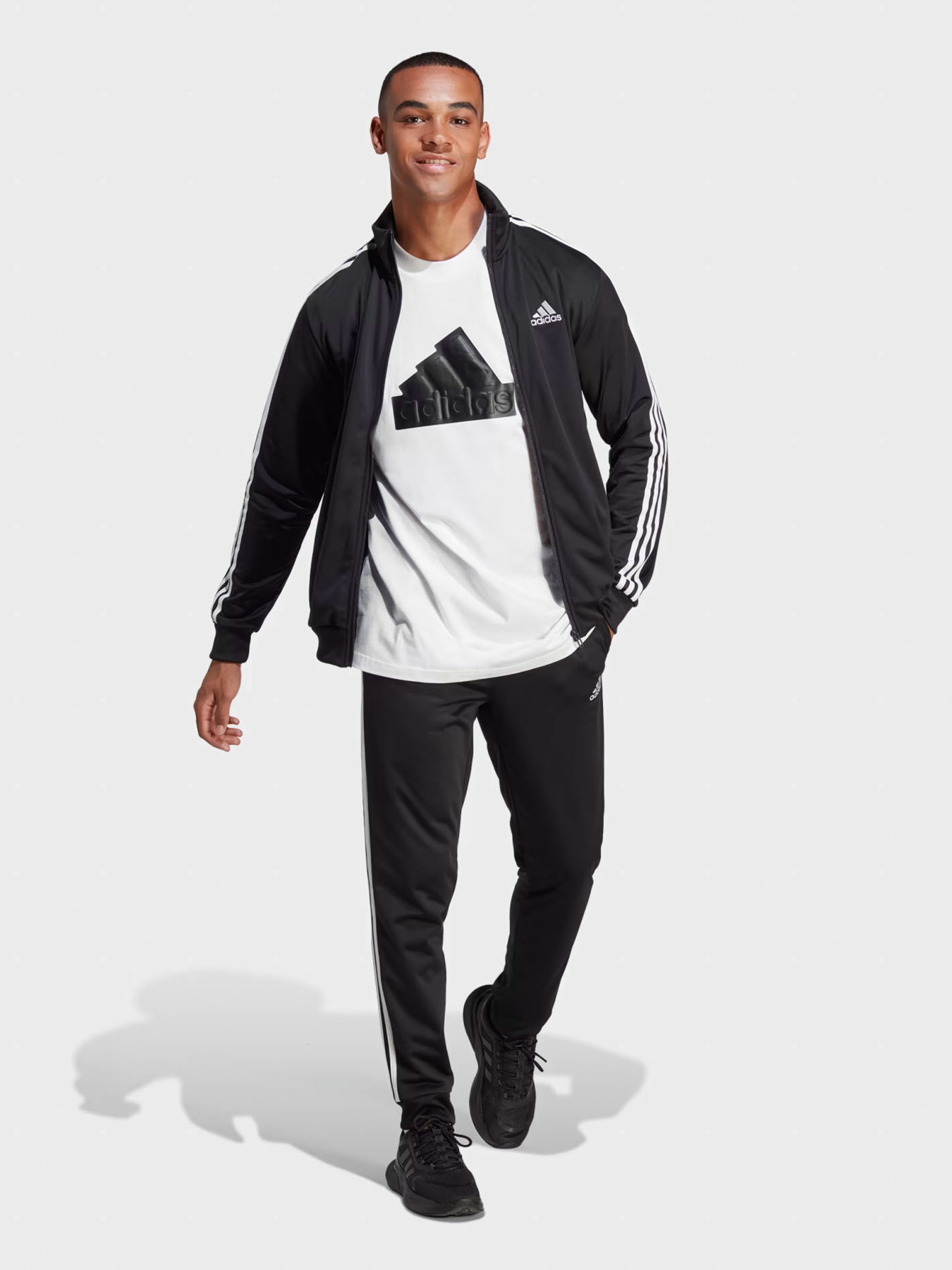 Спортивный костюм Adidas Basic 3-Stripes Tricot модель IC6747 Фото