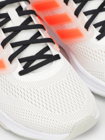 Кроссовки для бега Adidas ULTRABOUNCE модель IE0715 Кроссовки для бега Adidas ULTRABOUNCE модель IE0715 Фото