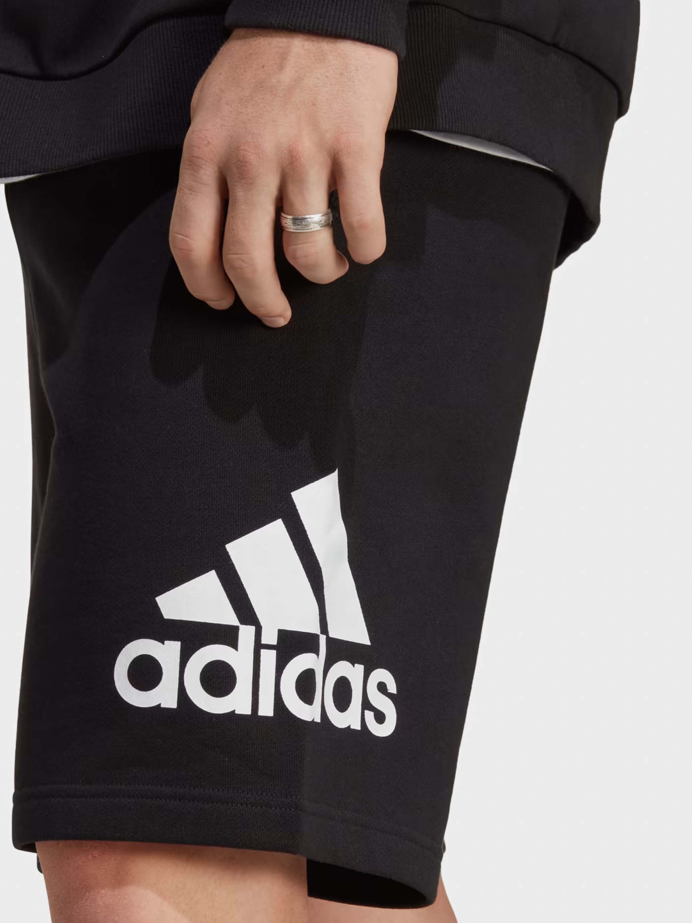 Шорты спортивные Adidas Essentials Big Logo French Terry модель IC9401 Фото