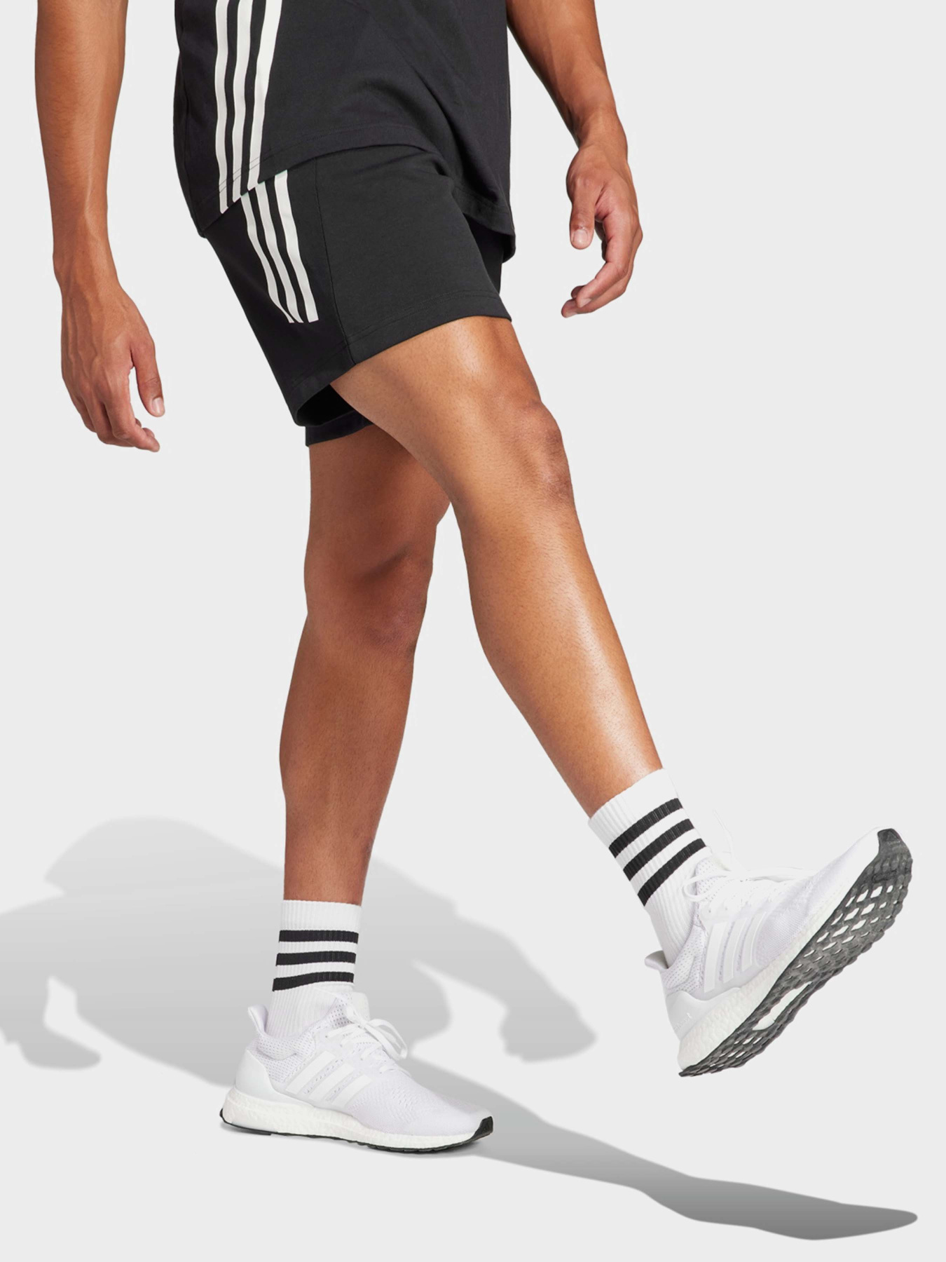 Шорти спортивні Adidas Future Icons 3-Stripes Sportswear модель IN3312 Фото