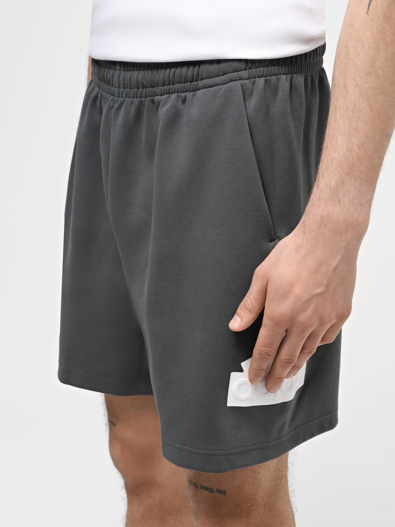 Шорти спортивні Adidas Future Icons BOS модель IR9168 Фото