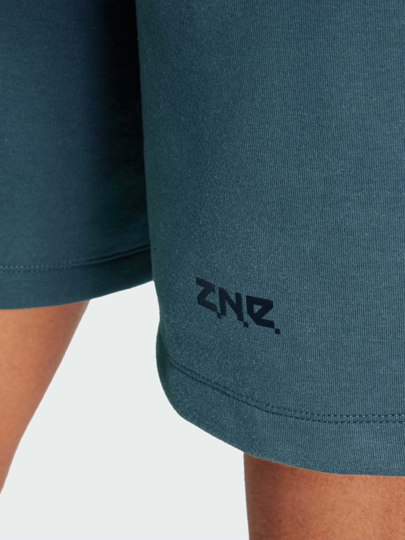 Шорты спортивные Adidas Z.N.E. PREMIUM SPORTSWEAR модель IS8359 Фото