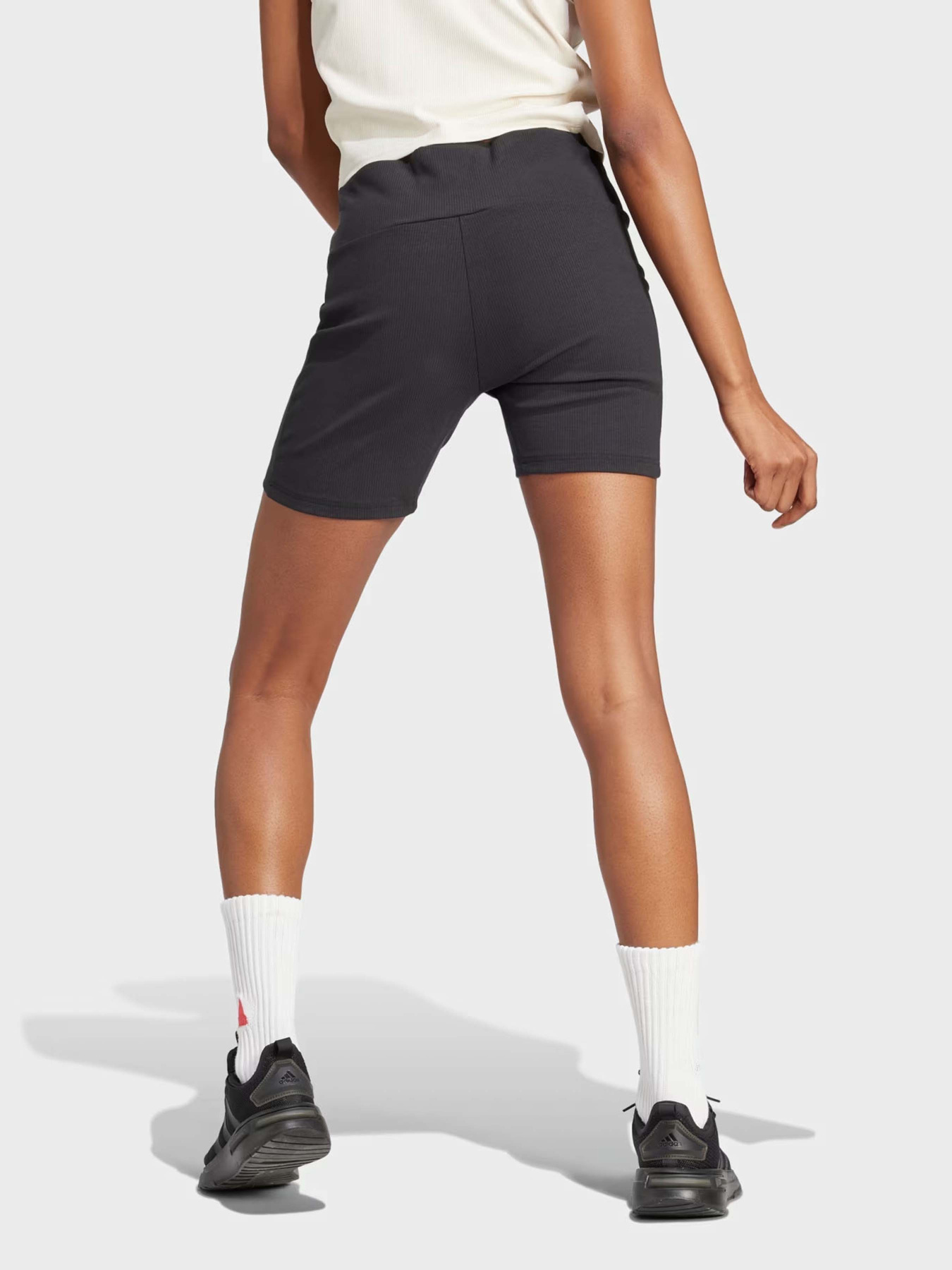 Шорты спортивные Adidas Lounge Ribbed High-Waist Bike модель IR8786 Фото