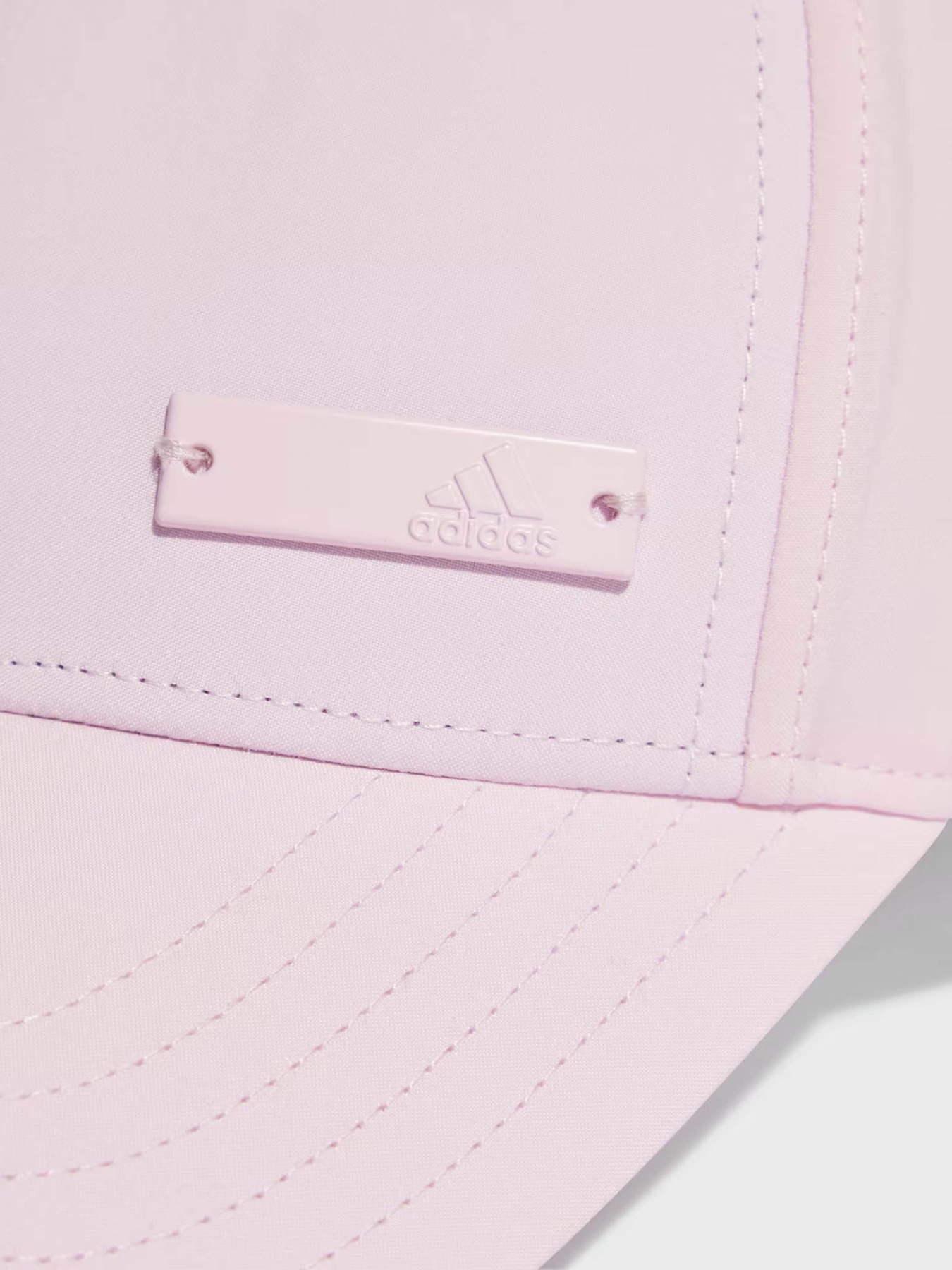 Кепка Adidas Metal Badge Lightweight Baseball модель IR7892 Фото