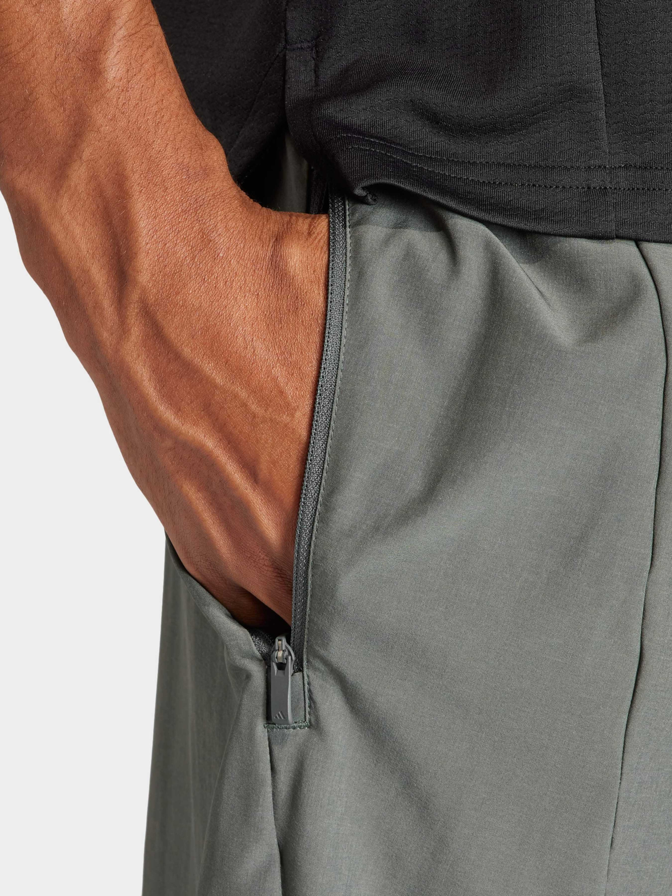 Шорти спортивні Adidas Designed for Training Workout Performance модель IS2263 Фото