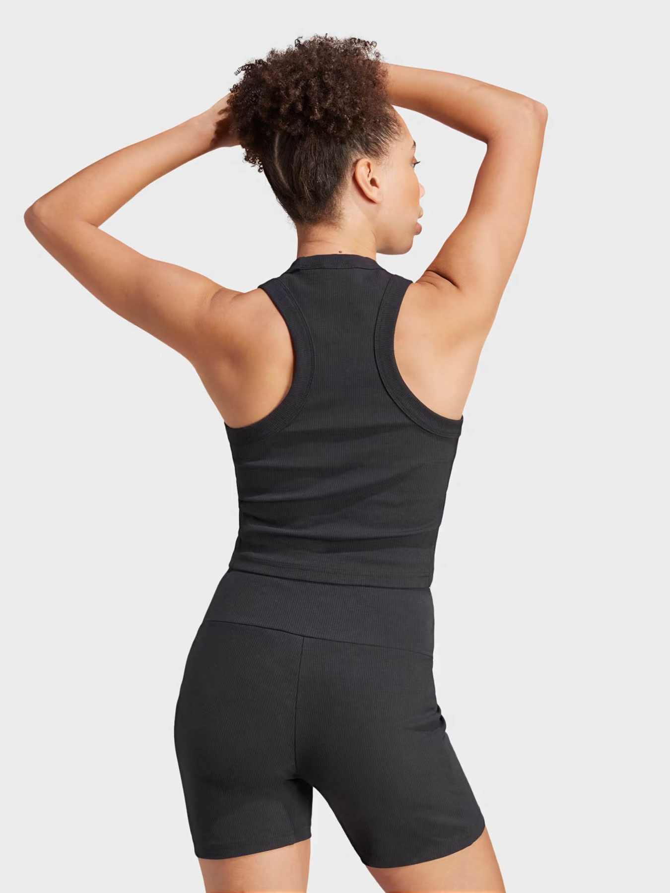 Топ Adidas LOUNGE RIBBED CROP TANK модель IR8785 Топ Adidas LOUNGE RIBBED CROP TANK модель IR8785 Фото