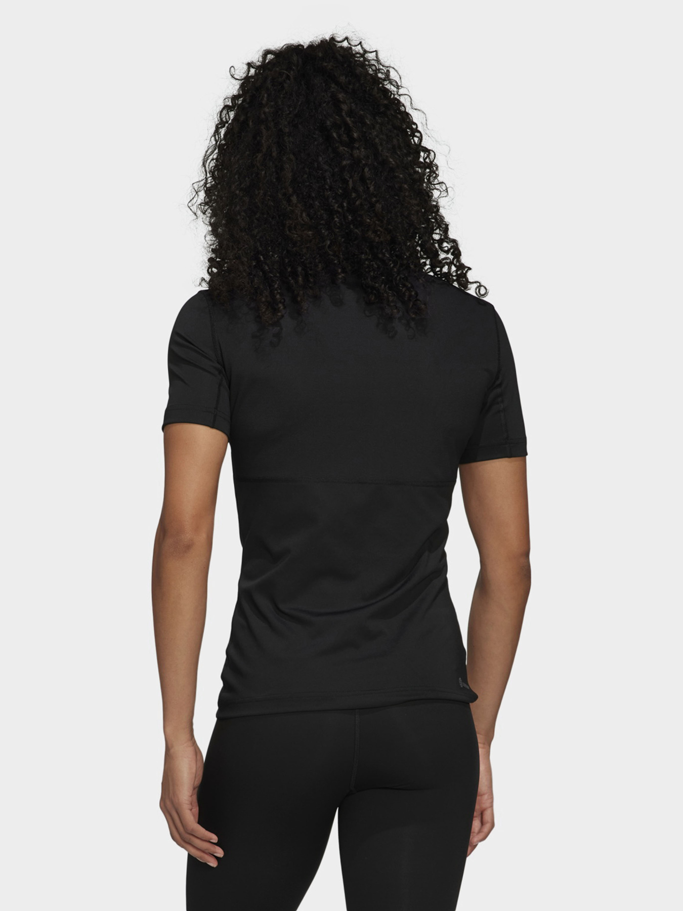 Футболка спортивная Adidas Techfit Training Performance модель HN9075 Фото