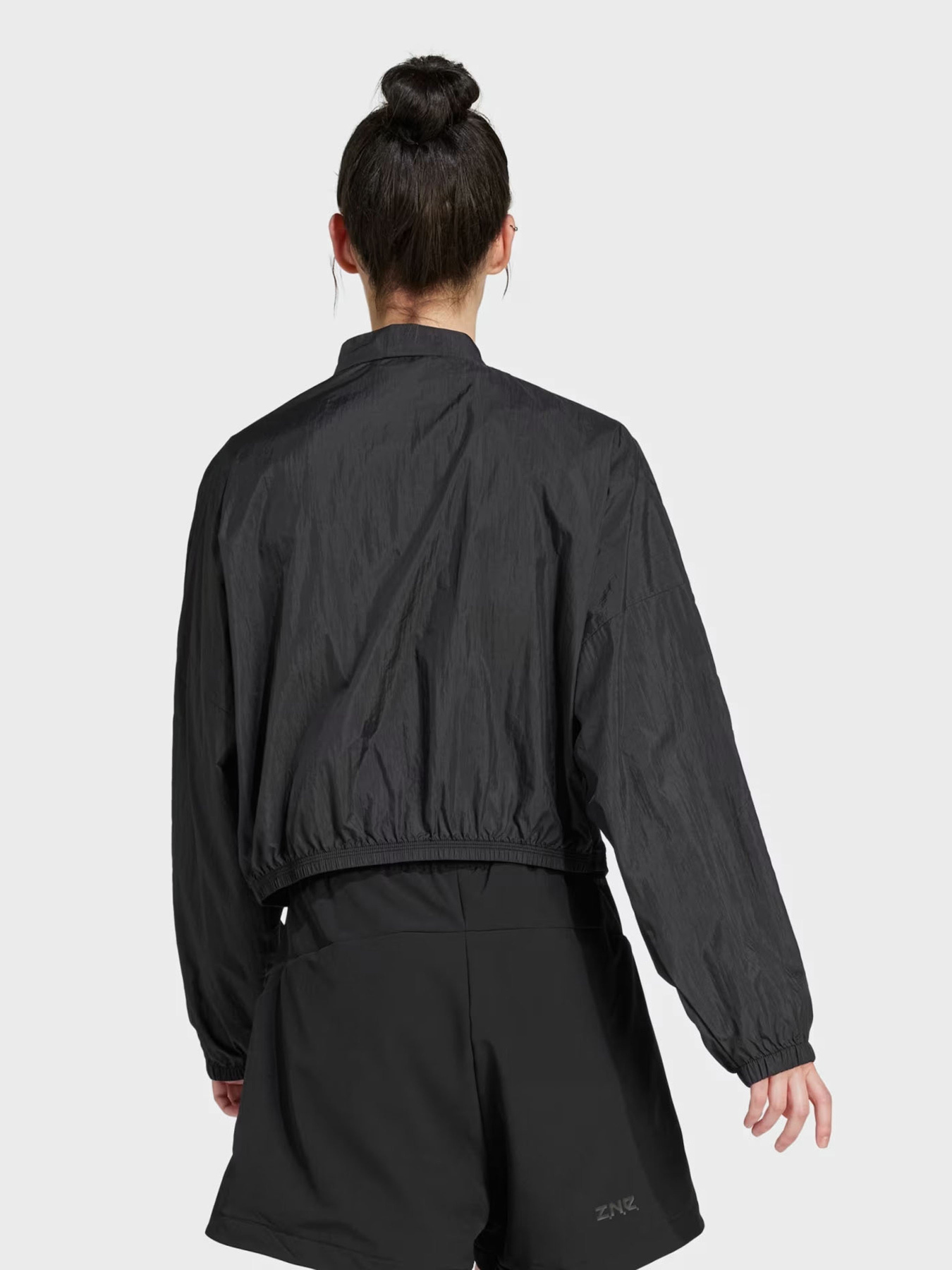 Ветровка Adidas TIRO CUT 3-STRIPES SUMMER WOVE модель IQ4818 Фото