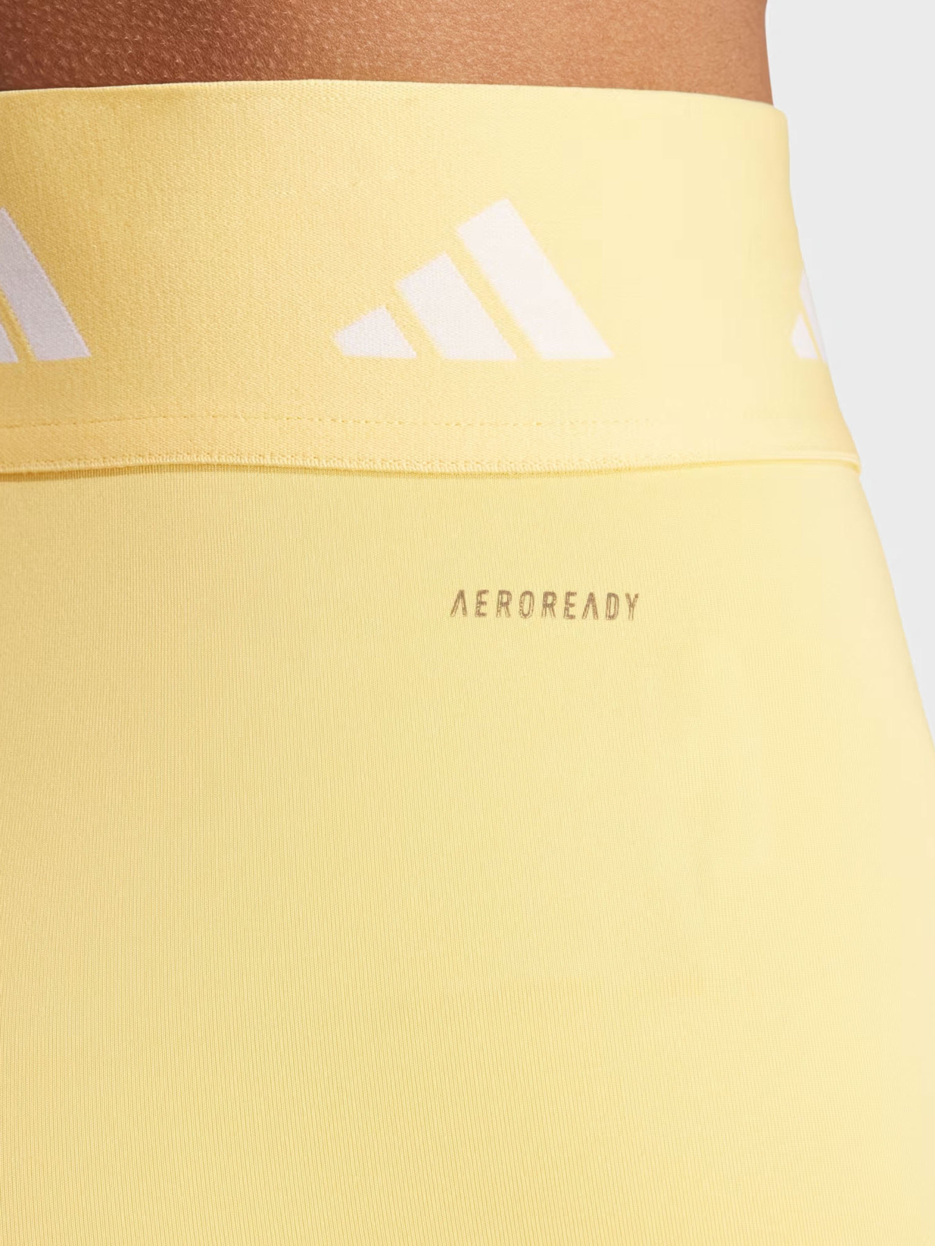 Велосипедки Adidas Techfit модель IU1856 Фото