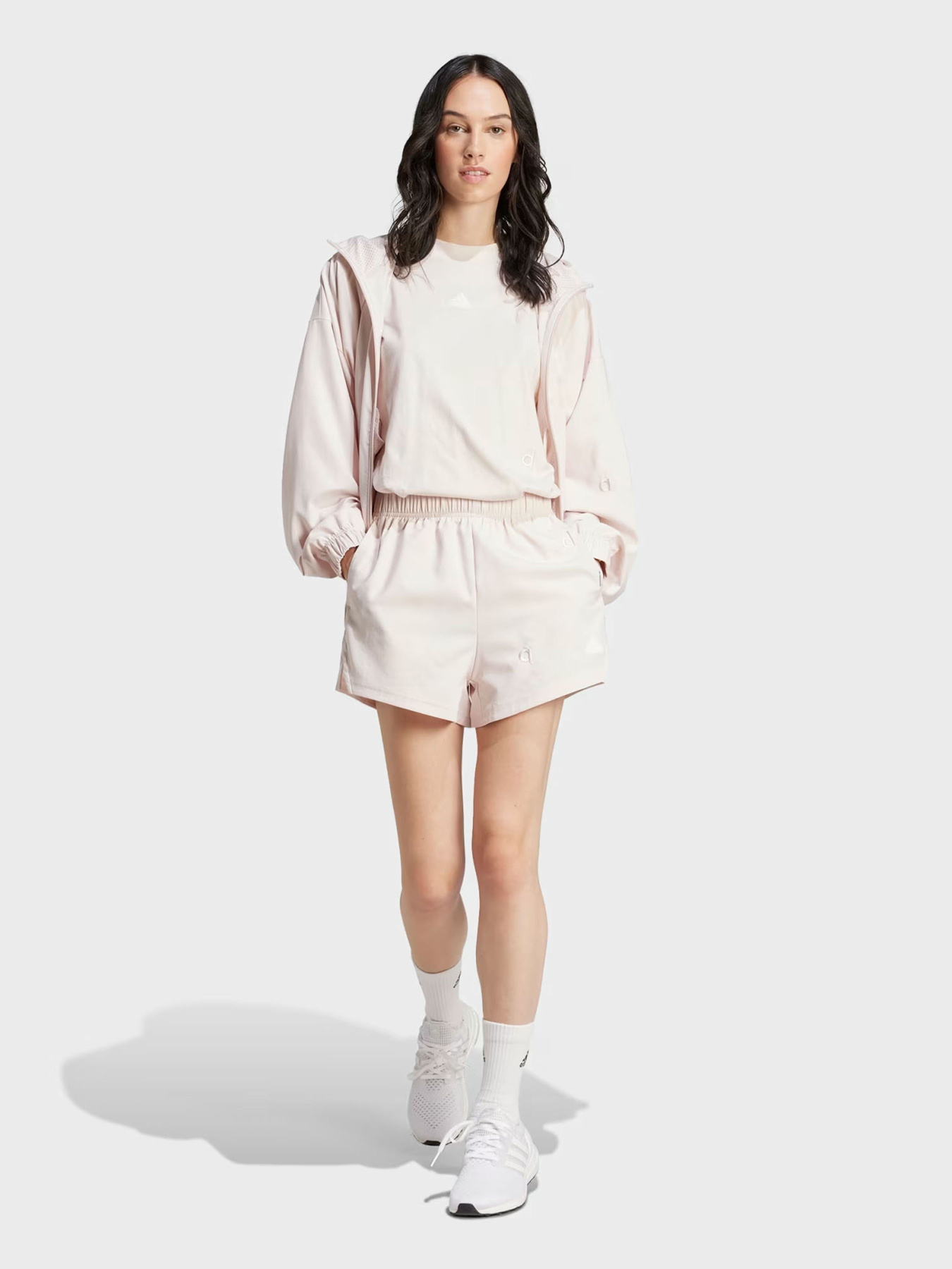 Шорты спортивные Adidas Embroidery Woven Loose модель IW8732 Фото