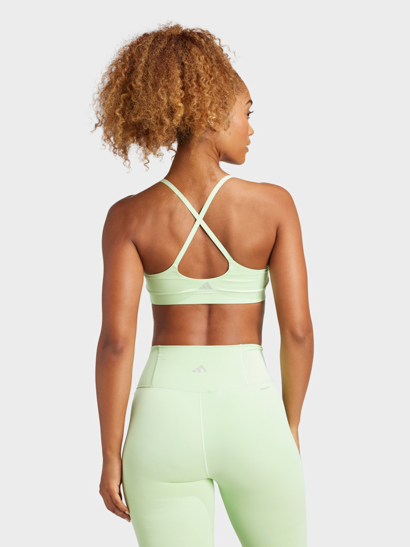 Топ спортивный Adidas All Me Light Support Performance модель IU1685 Фото