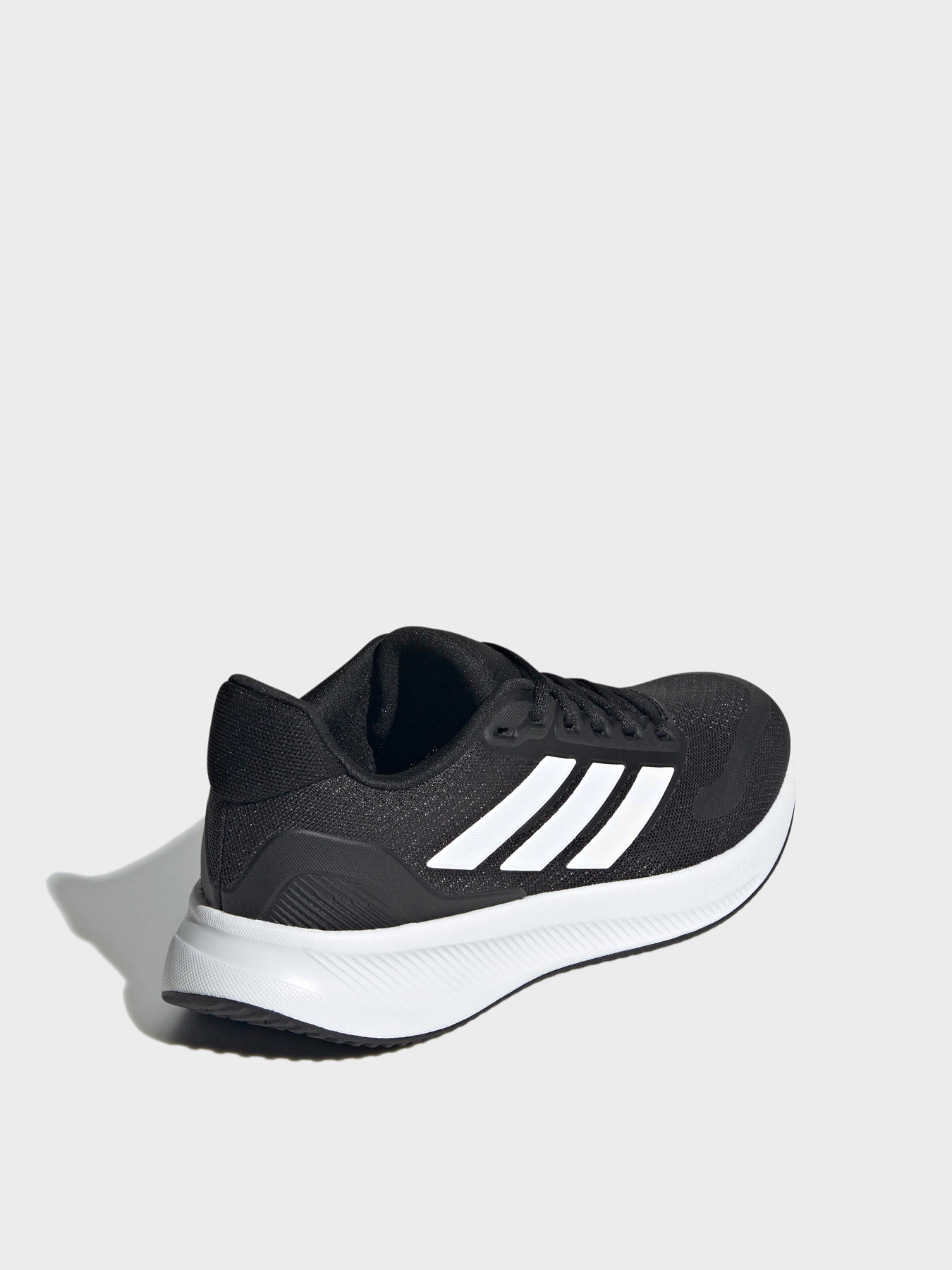 Кросівки для бігу Adidas RUNFALCON 5 модель IE8589 Кросівки для бігу Adidas RUNFALCON 5 модель IE8589 Фото