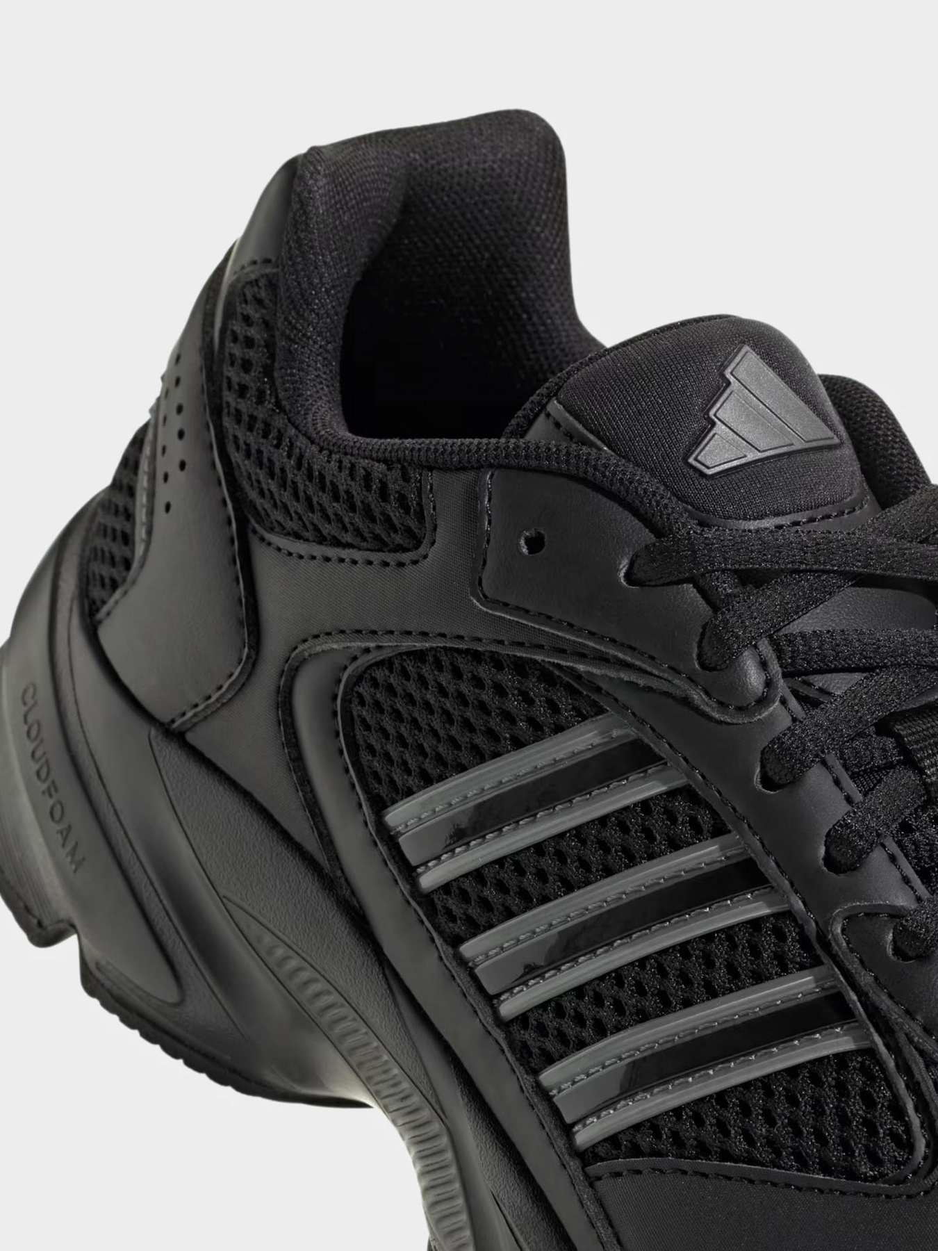 Кроссовки для бега Adidas CRAZYCHAOS 2000 модель IH0307 Фото