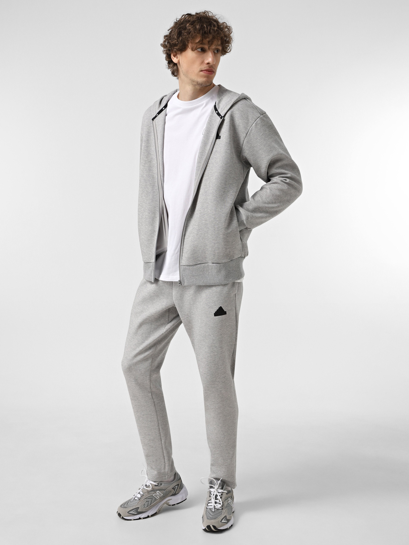 Кофта спортивная Adidas Future Icons Doubleknit Full-Zip Sportswear модель IW8597 Фото
