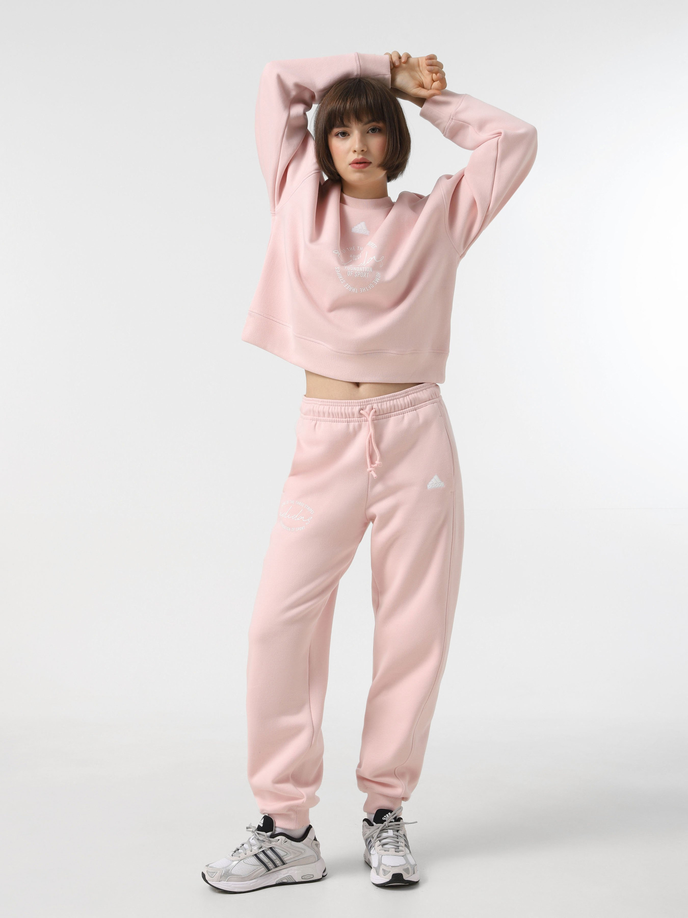 Свитшот Adidas Bluv Q3 модель IY1455 Фото