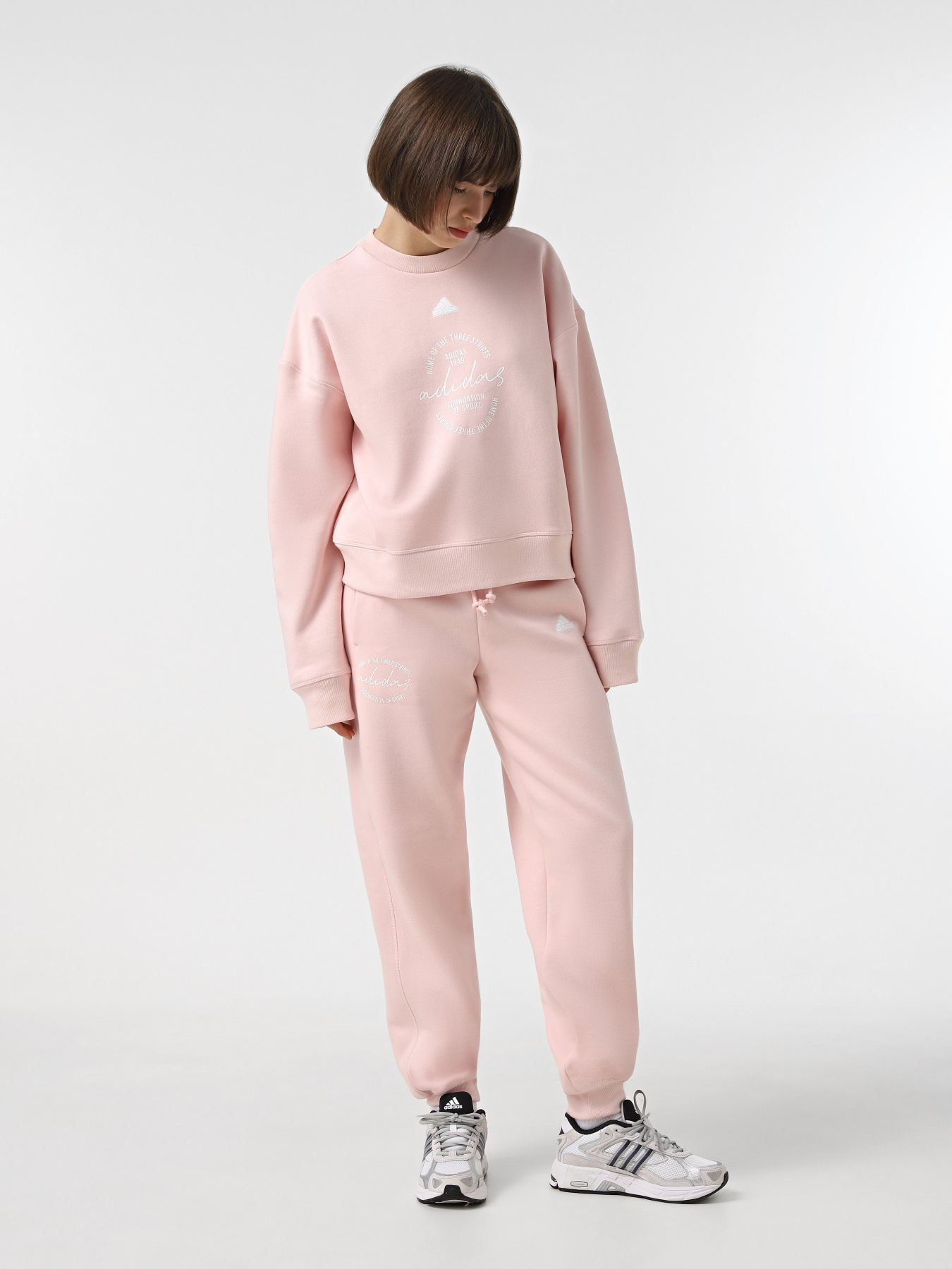 Штани спортивні Adidas Bluv Q3 модель IY1472 Фото