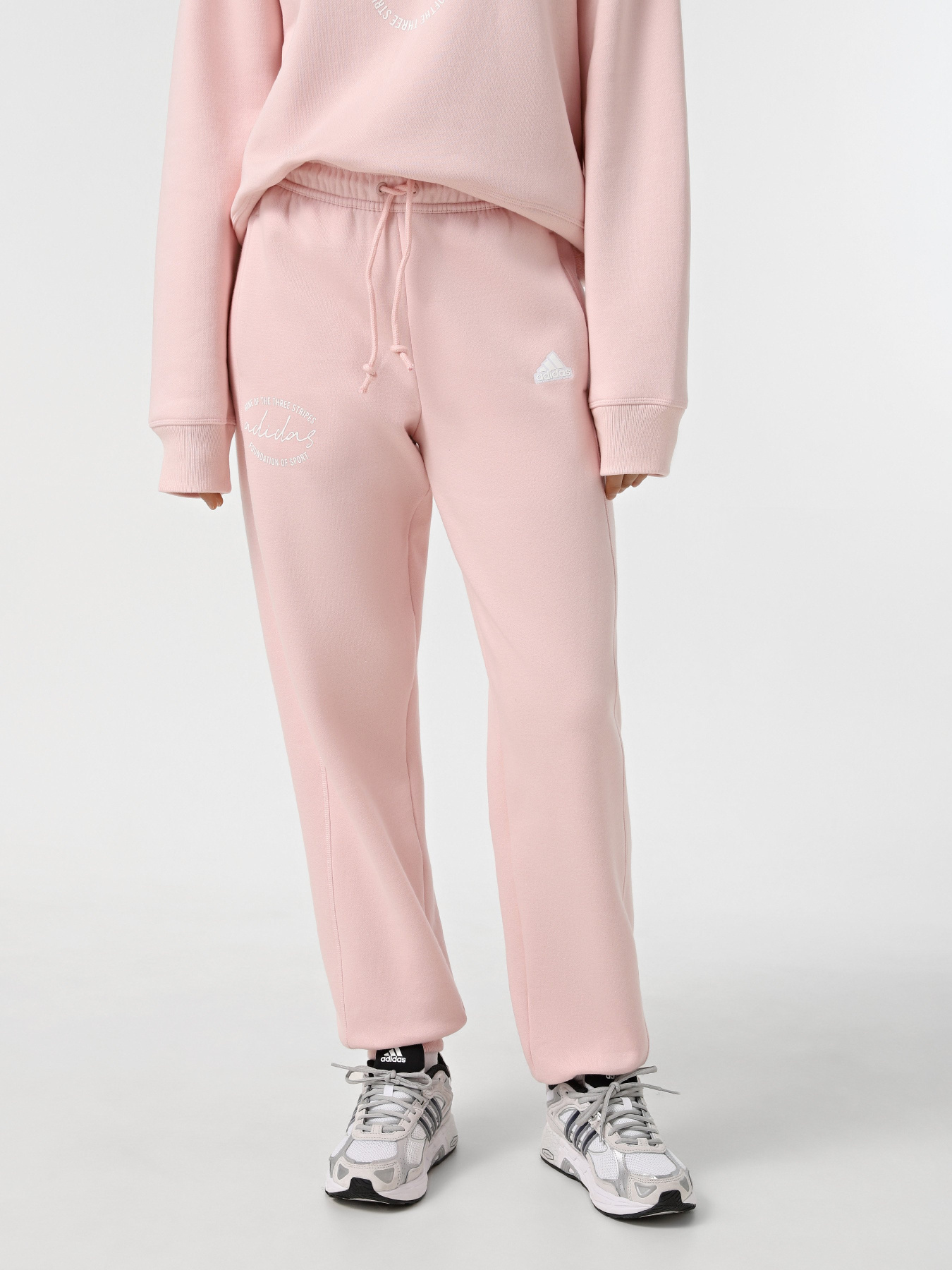 Штани спортивні Adidas Bluv Q3 модель IY1472 Фото