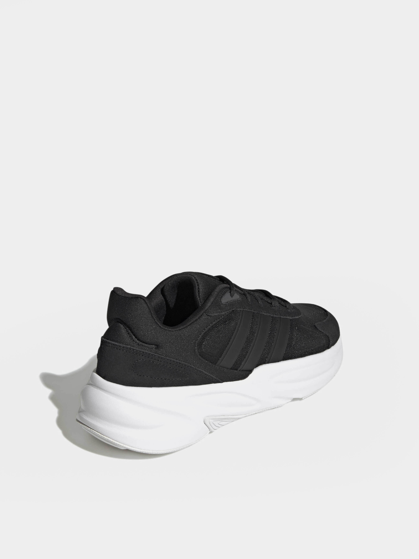 Кросівки Adidas Ozelle Cloudfoam Lifestyle Sportswear Модель GX6763 Фото