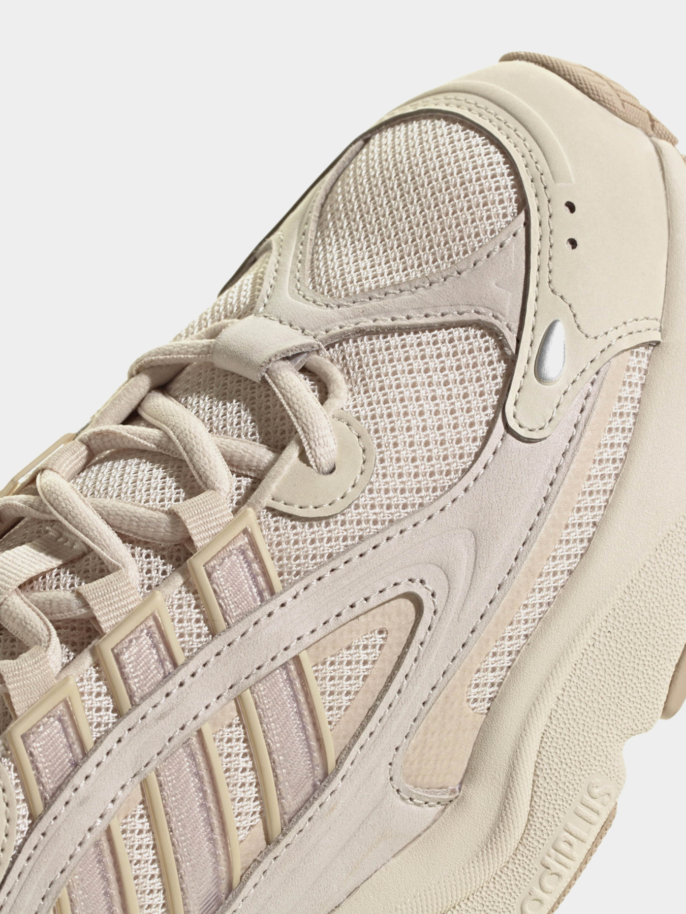 Кроссовки Adidas Ozmillen Originals модель IF9597 Фото