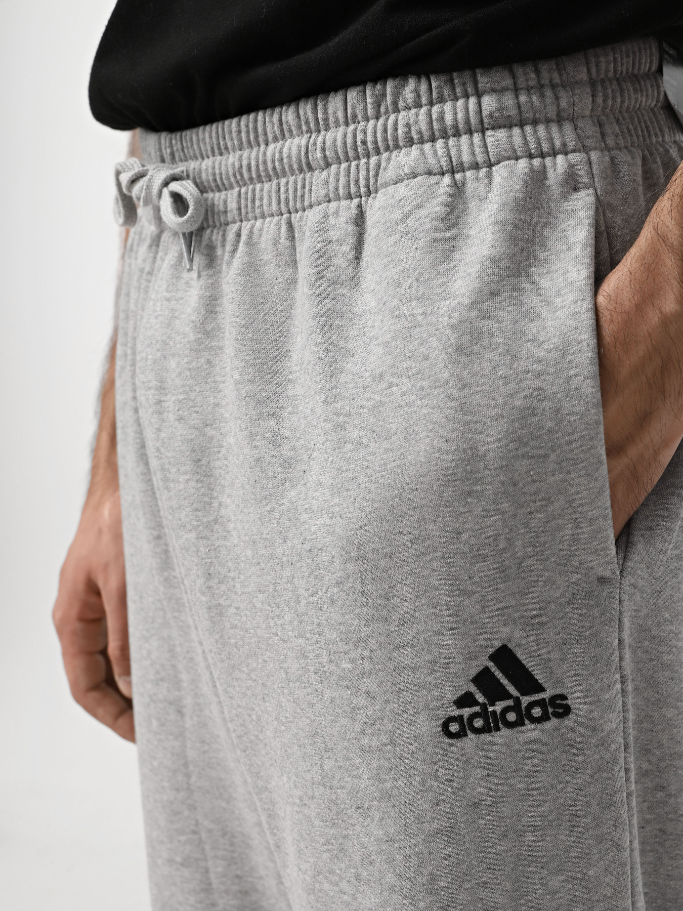 Спортивні штани Adidas ESSENTIALS REGULAR SPORTSWEAR модель HL2230 Фото