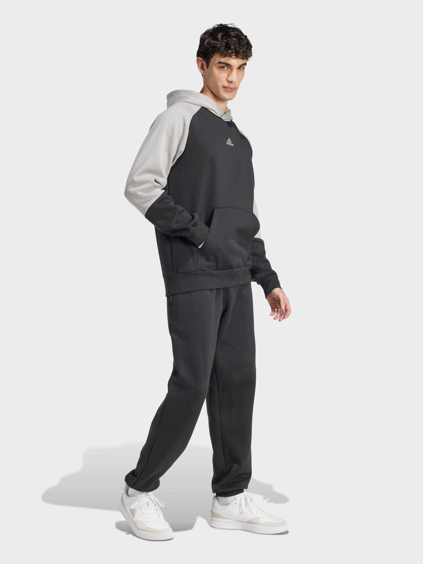 Спортивний костюм Adidas SPORTSWEAR FLEECE COLORBLOCK модель IY0300 Фото