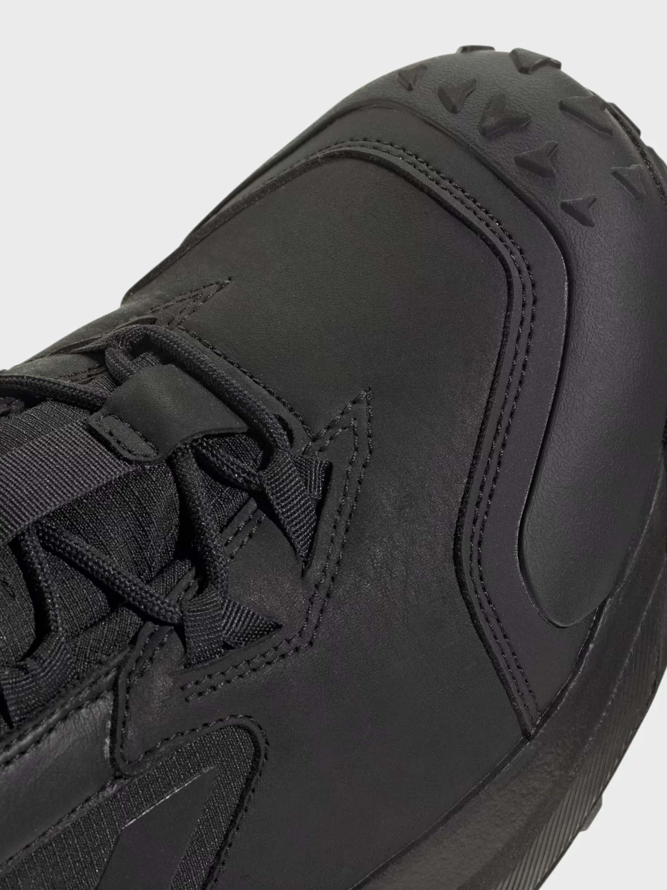 Кроссовки Adidas Terrex Winter Leather Mid Cut Rain.Rdy Cold.Rdy модель ID2859 Фото