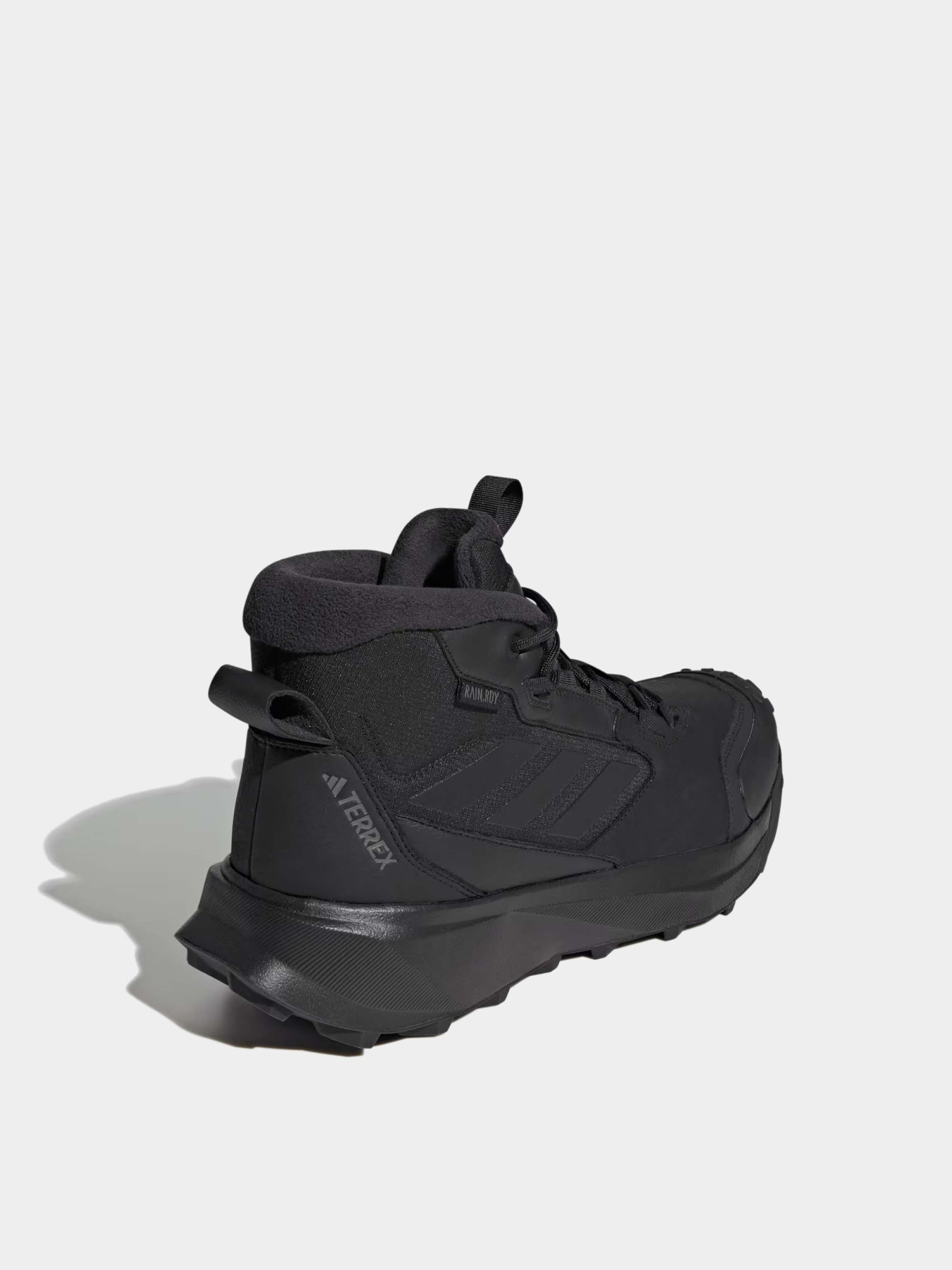 Черевики аутдор Adidas TERREX WINTER LEATHER MID CUT модель ID2859 Черевики аутдор Adidas TERREX WINTER LEATHER MID CUT модель ID2859 Фото