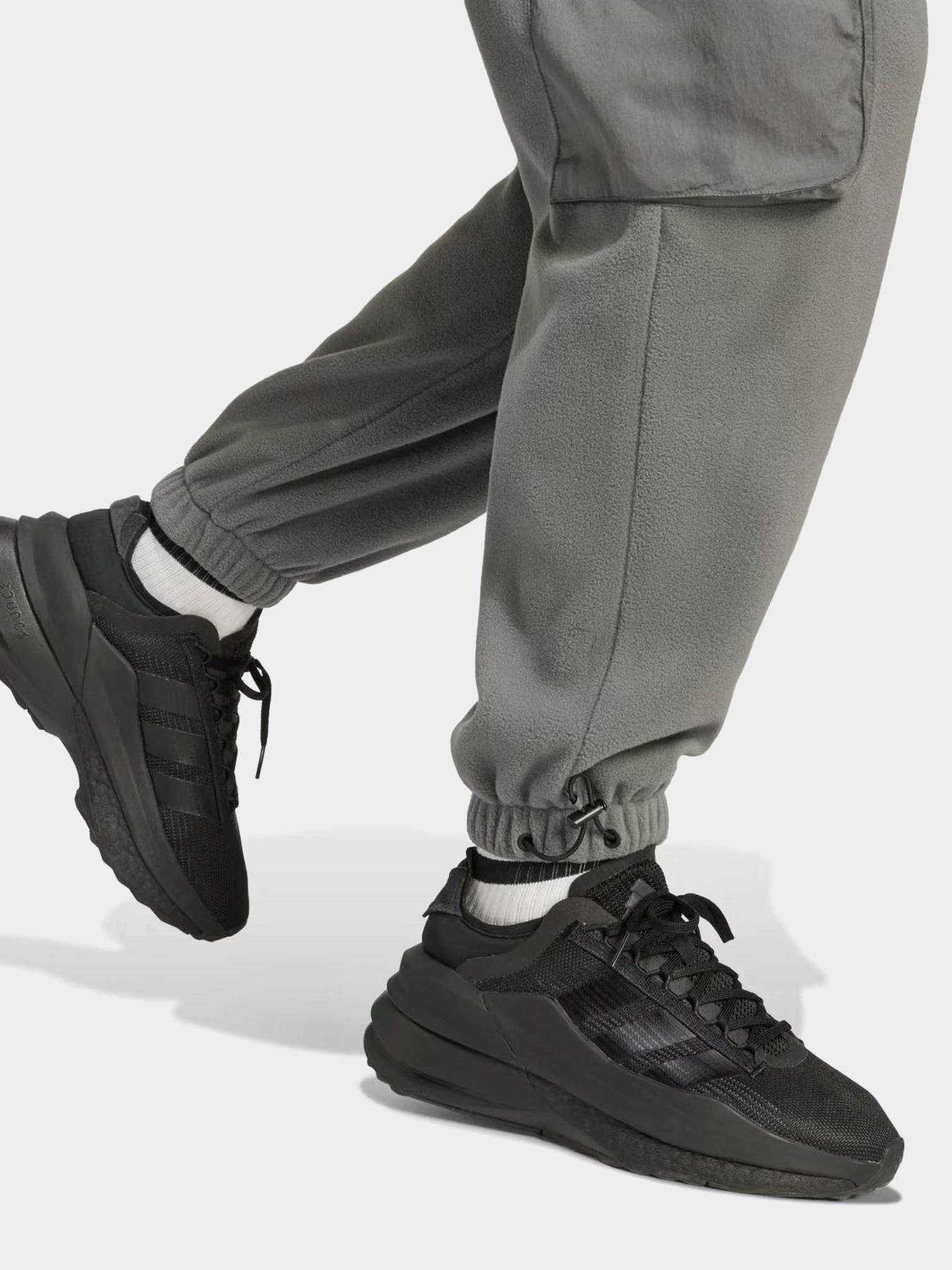 Штаны спортивные Adidas City Escape Polar Sportswear модель IW5221 Фото