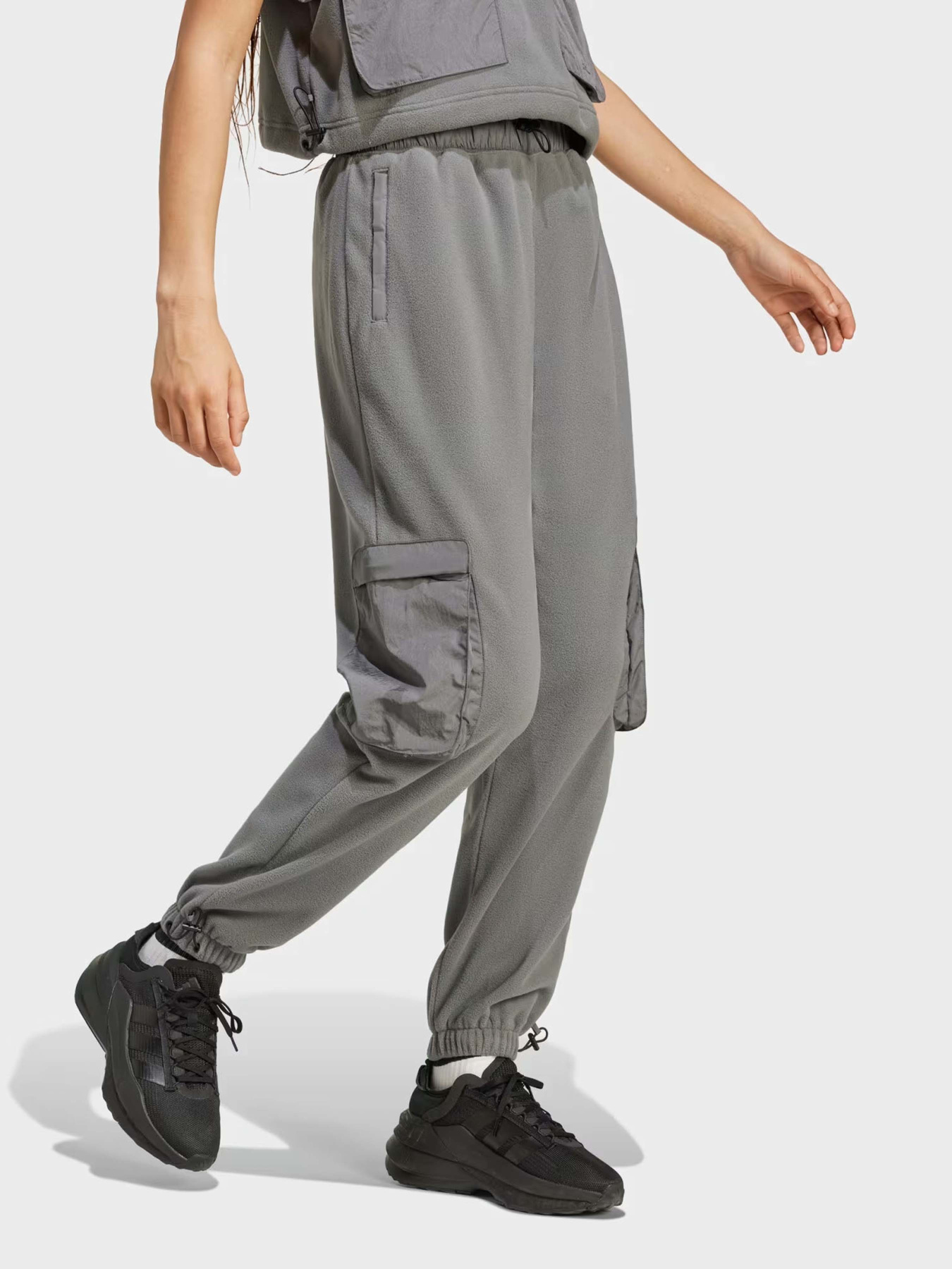 Спортивні штани Adidas CITY ESCAPE POLAR SPORTSWEAR модель IW5221 Фото