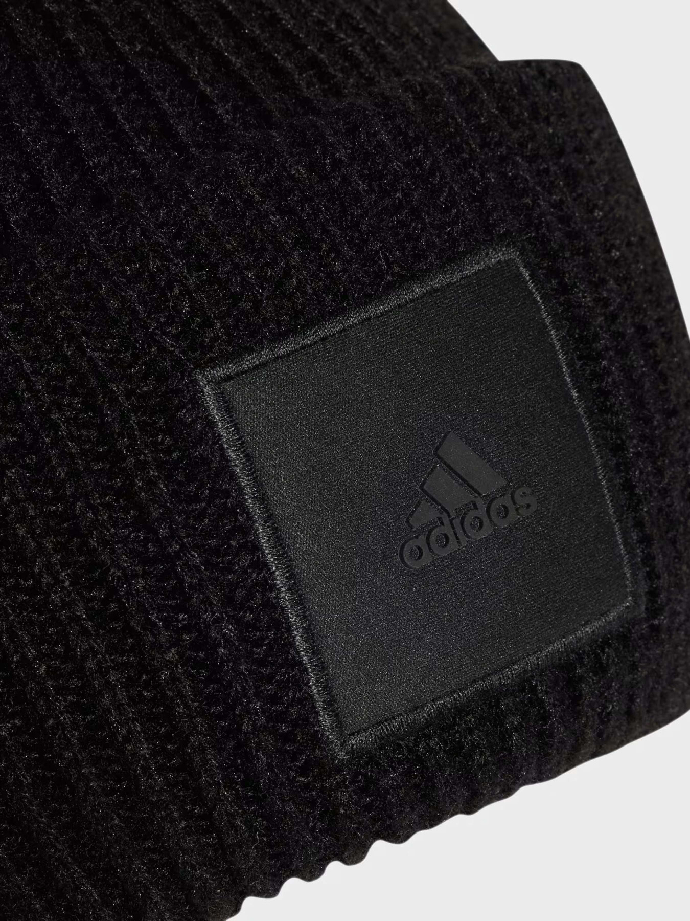 Шапка Adidas Cuffed Performance модель IY5255 Фото