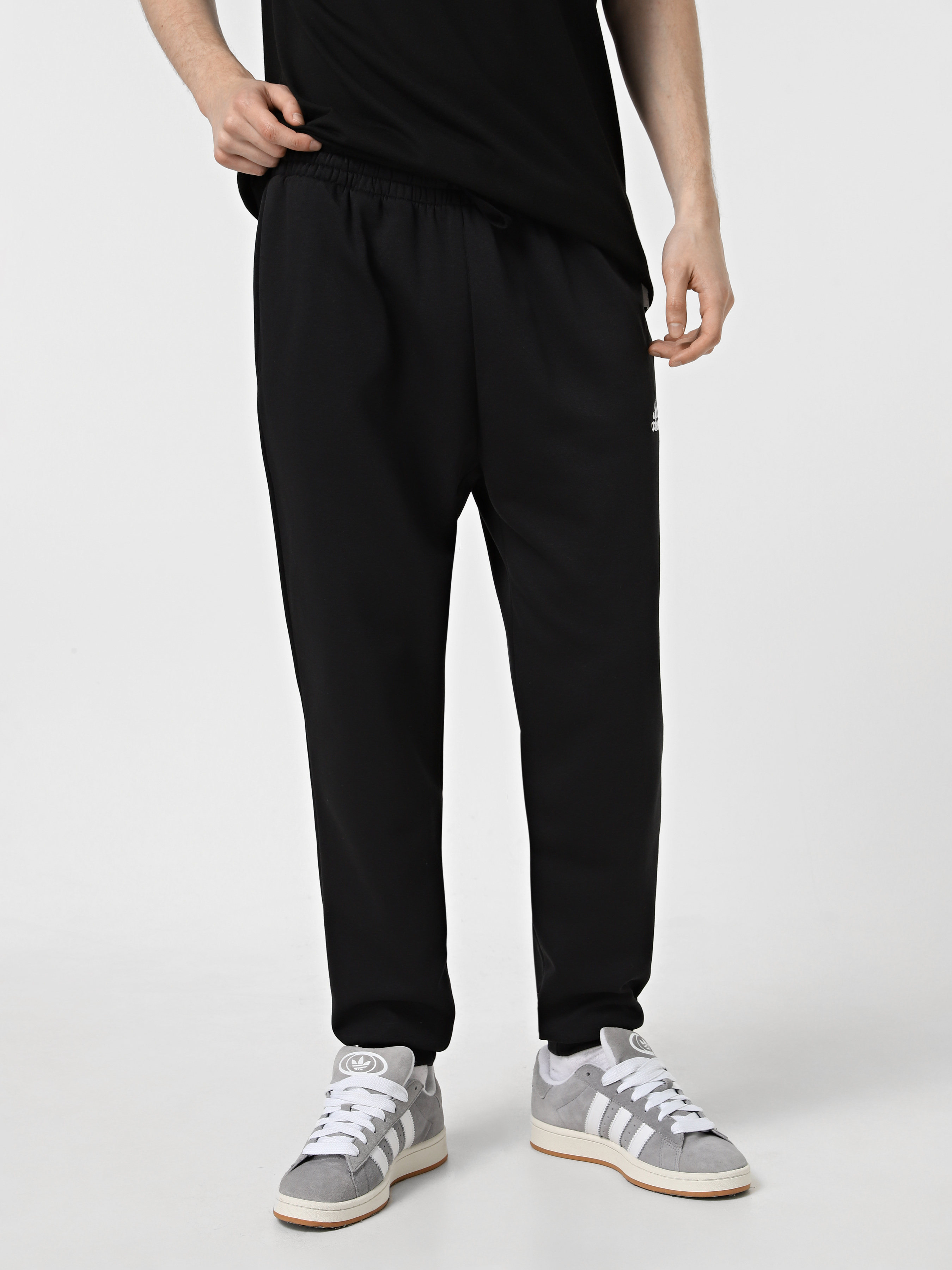 Бавовняні Чоловічі Спортивні штани adidas ESSENTIALS REGULAR (CN3952) колір чорний