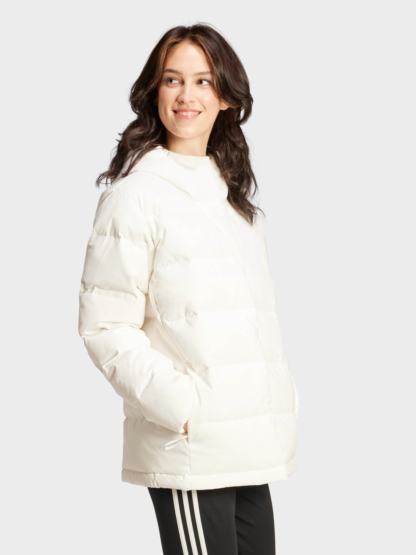 Пуховик Adidas Helionic Sportswear модель IX8863 Фото