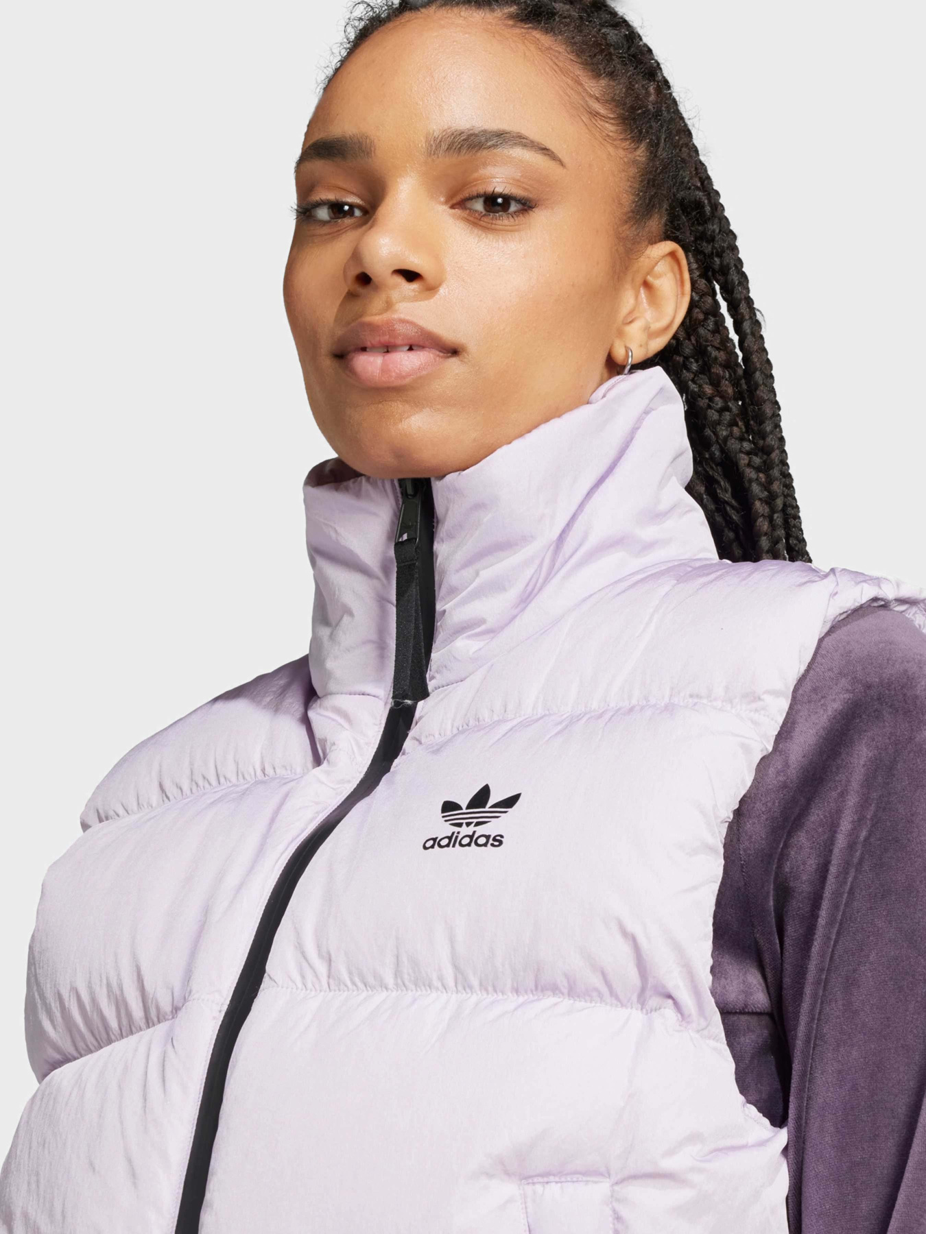 Жилет с утеплителем Adidas Originals Regen Down модель IW8366 Фото