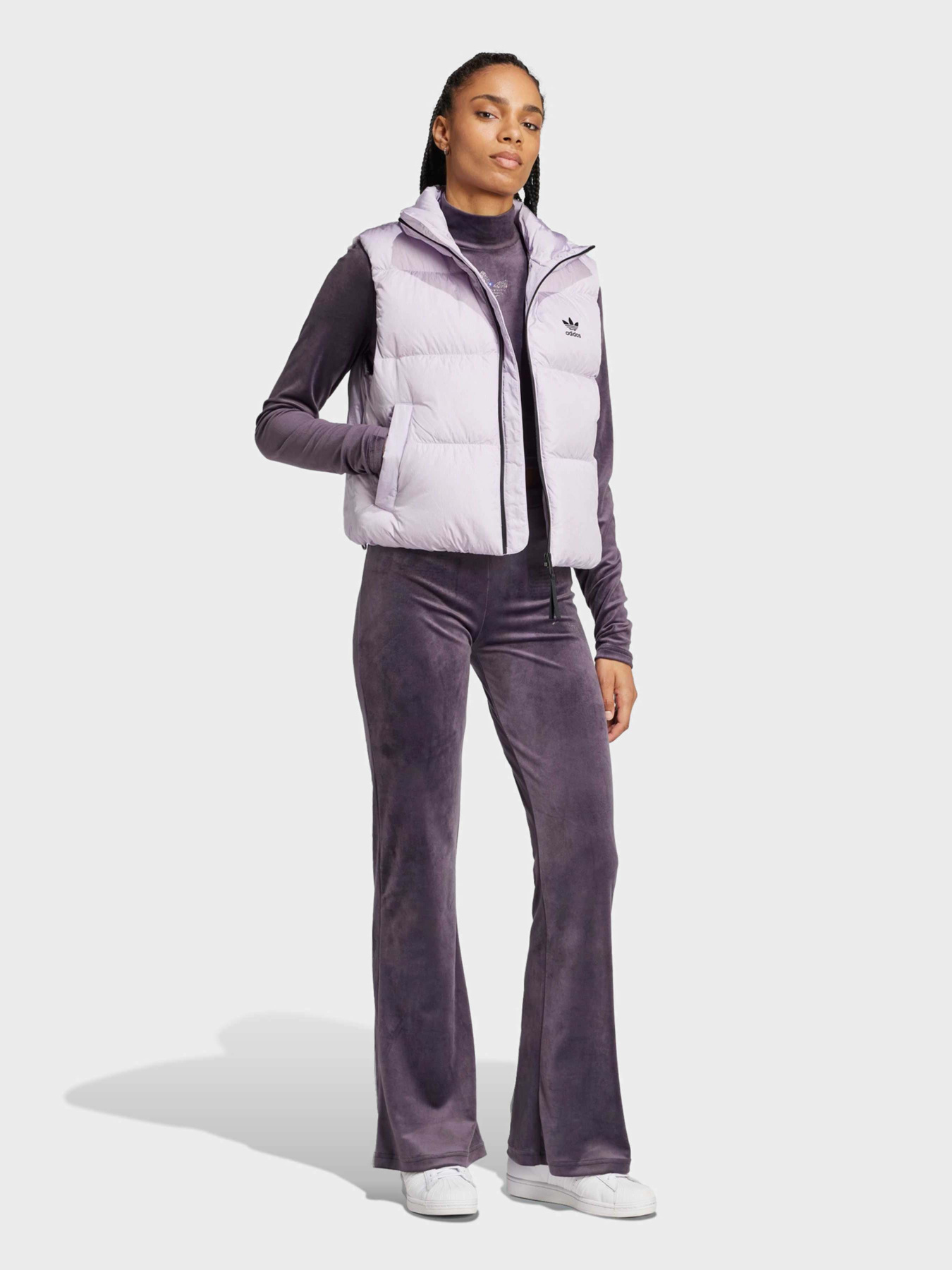 Утеплений жилет Adidas ORIGINALS REGEN DOWN модель IW8366 Фото