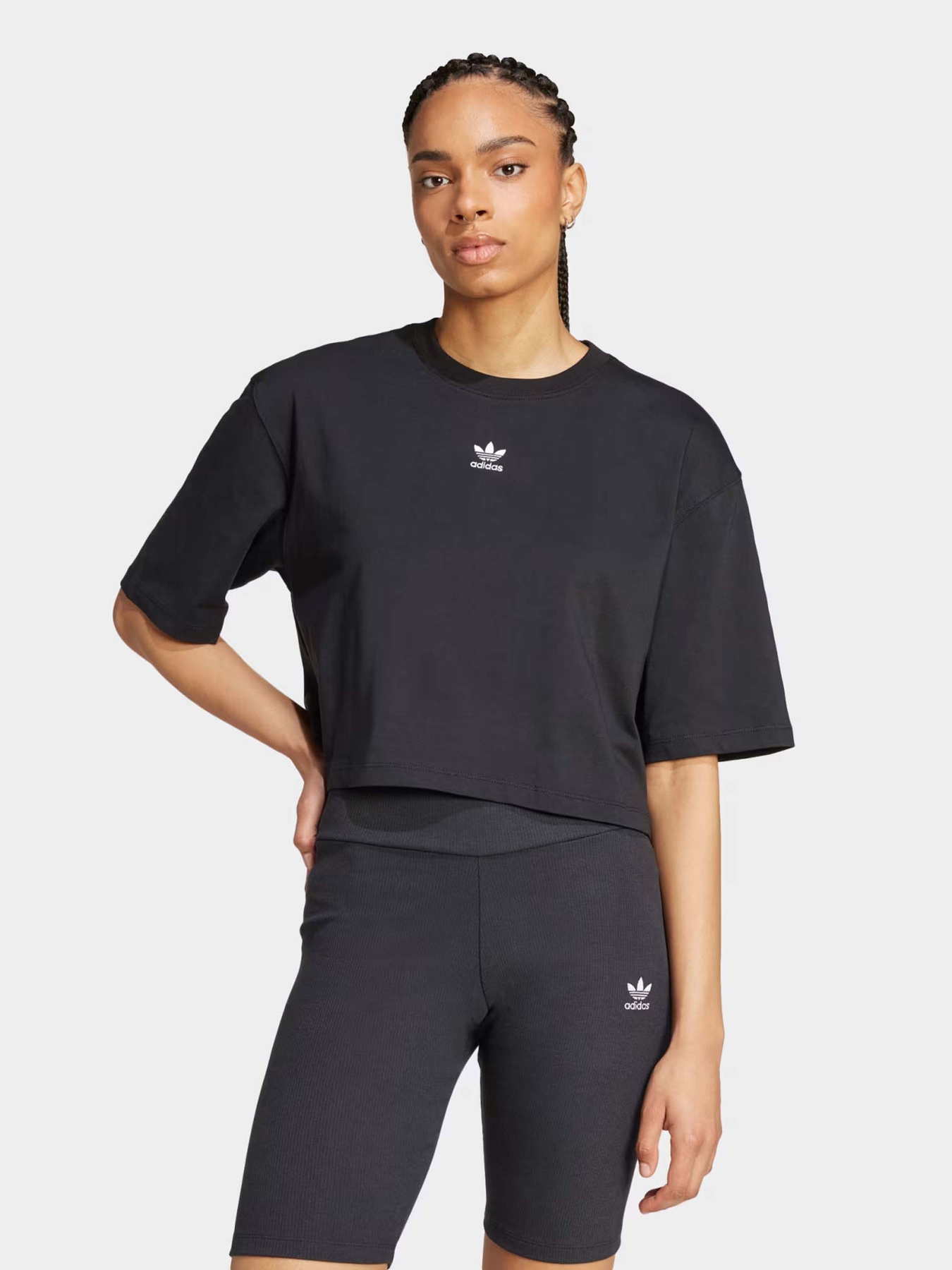 Футболка Adidas ESSENTIALS CROP ORIGINALS модель IW5706 Футболка Adidas ESSENTIALS CROP ORIGINALS модель IW5706 Фото