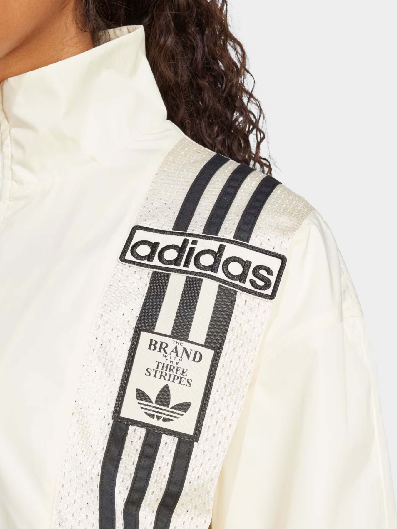 Кофта спортивна Adidas Originals Woven Track модель JD0096 Фото