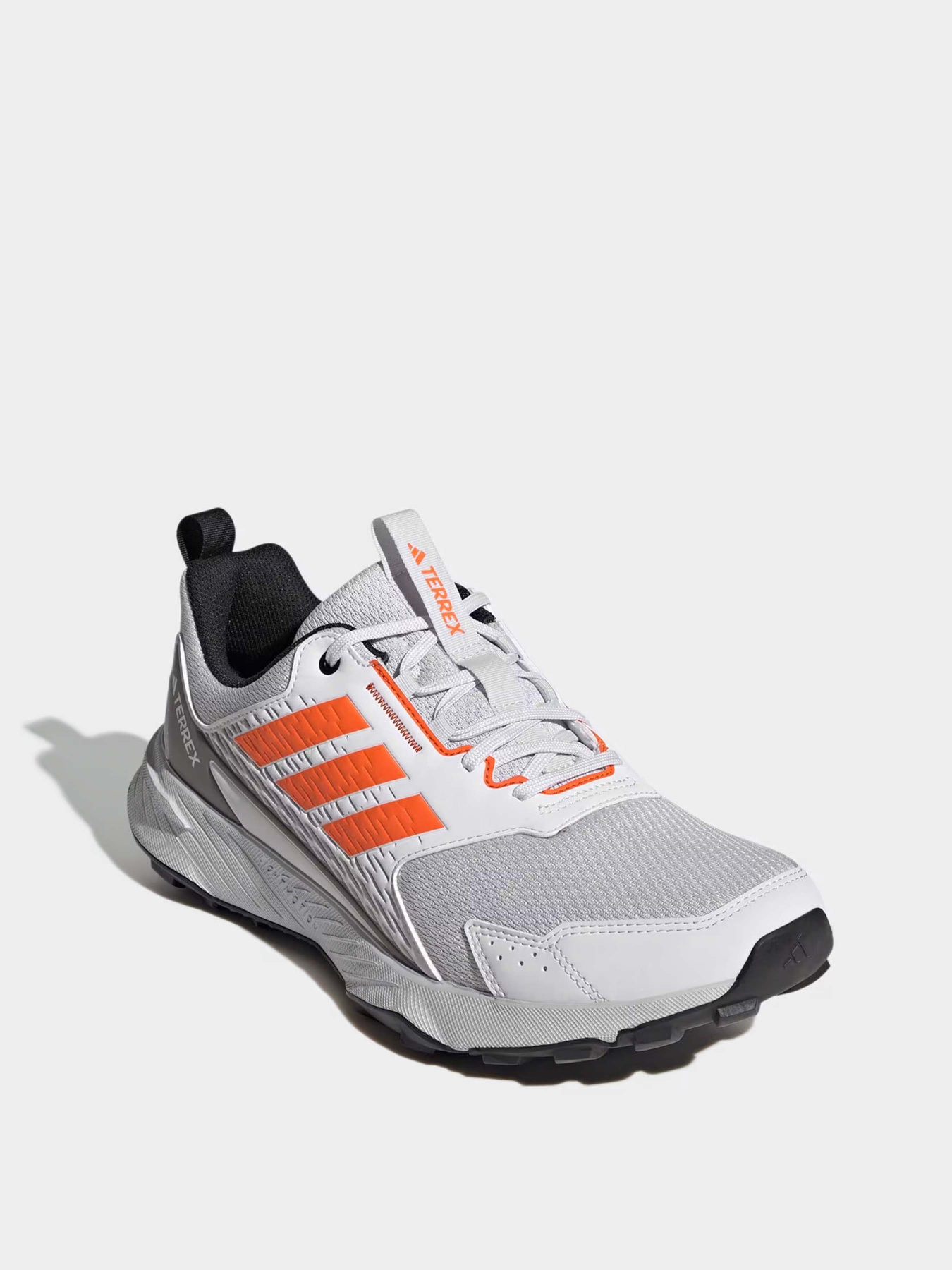 Кросівки для бігу Adidas Tracefinder Trail Running Terrex модель JI4284 Фото