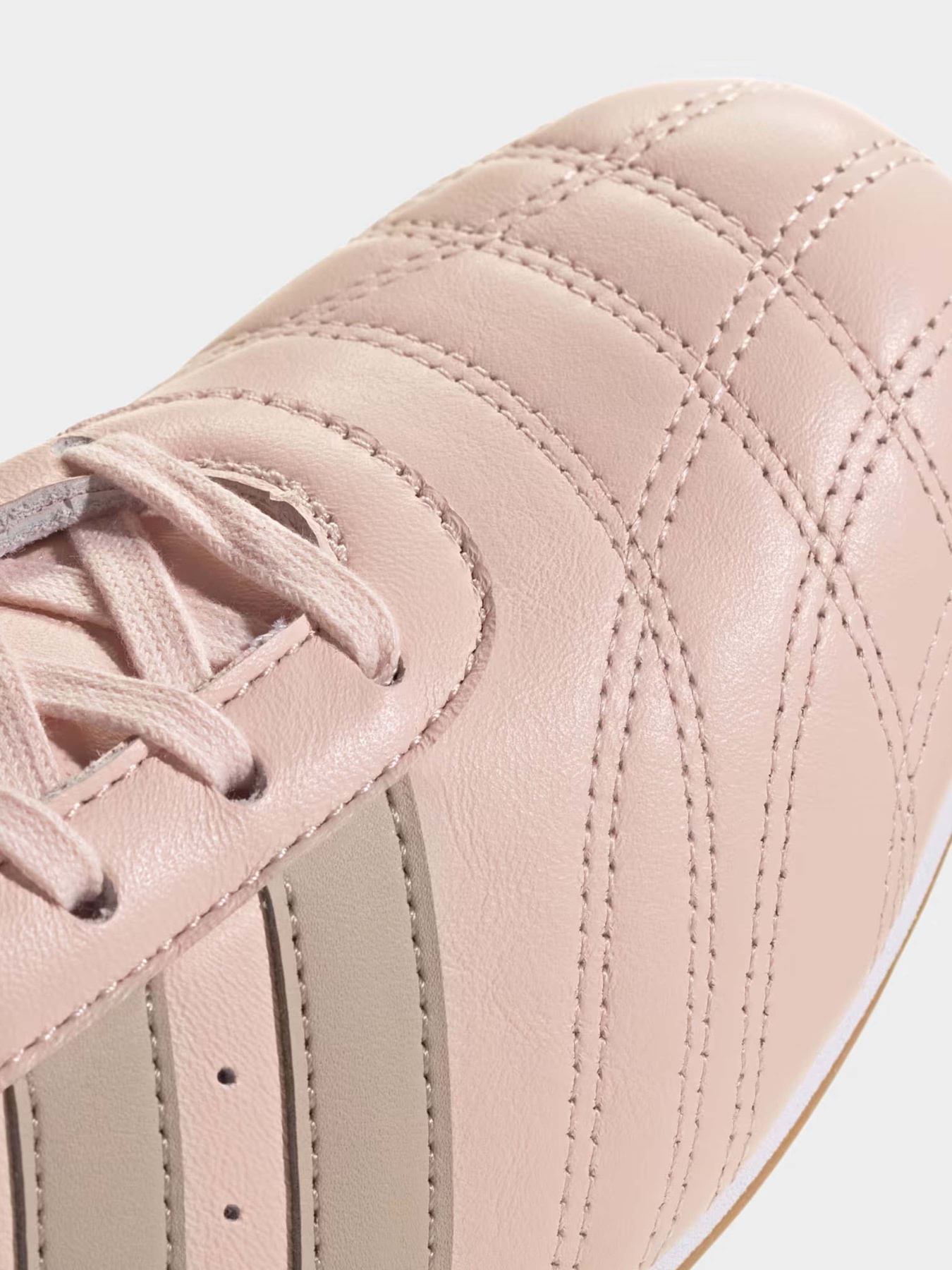 Кроссовки повседневные Adidas TAEKWONDO модель JS0304 Фото