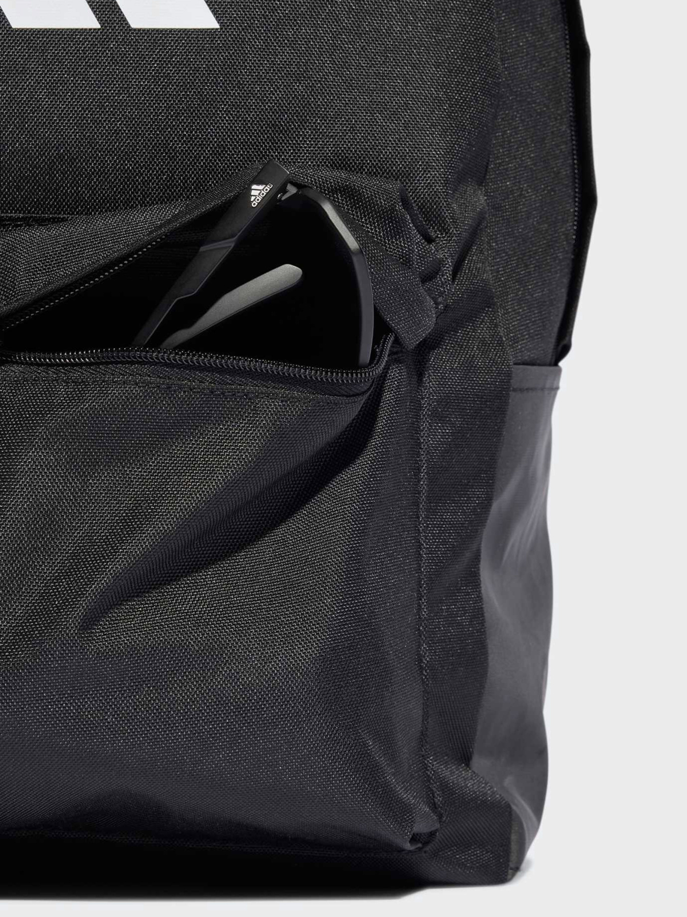 Рюкзак Adidas Classic 3 Bar Logo Performance 27,5L модель JI6953 Фото