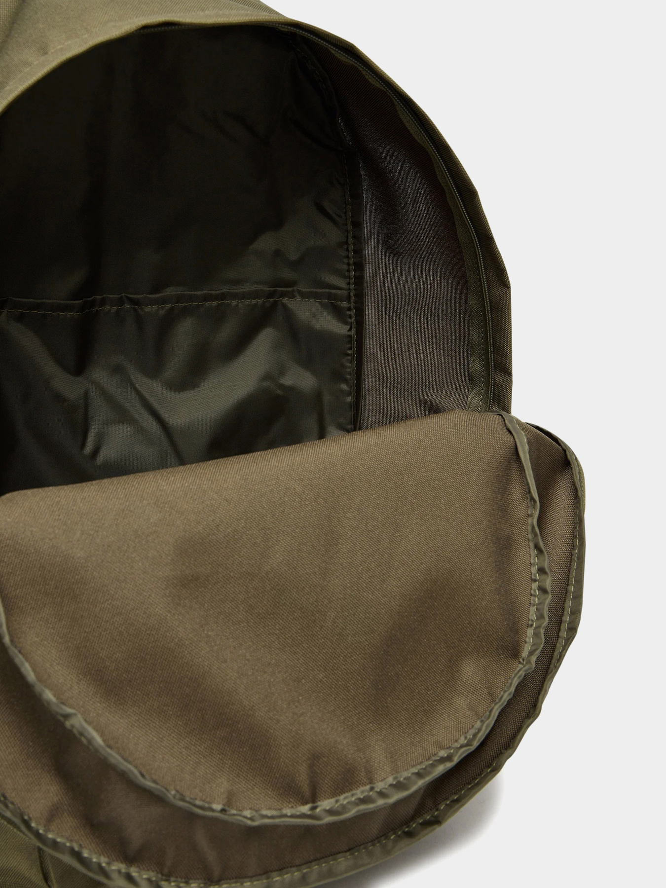 Повседневный рюкзак Adidas CLASSIC модель IS7051 Фото