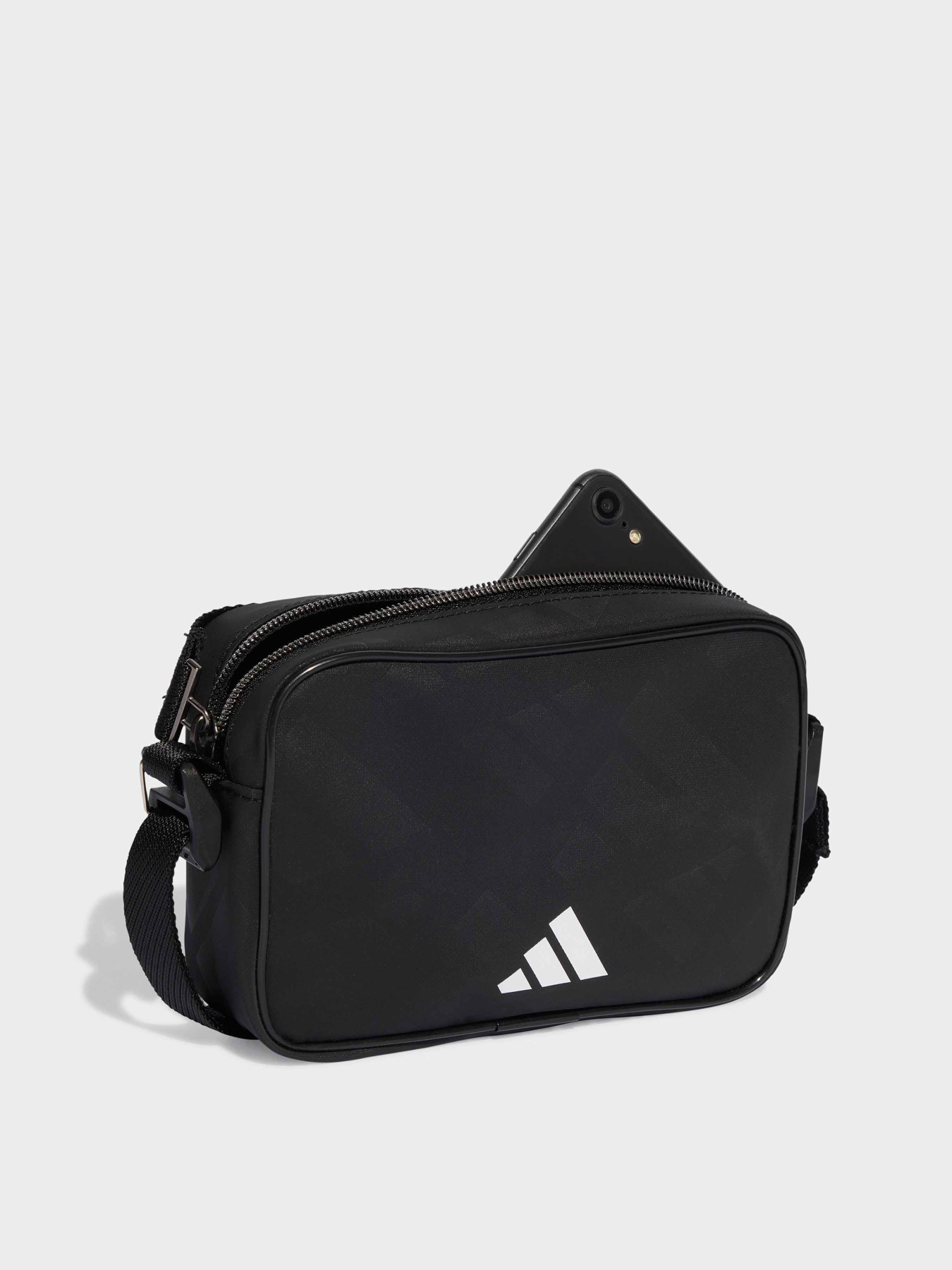 Кросс-боди Adidas MONOGRAM ESSENTIALS SHOULDER P модель JM3720 Кросс-боди Adidas MONOGRAM ESSENTIALS SHOULDER P модель JM3720 Фото
